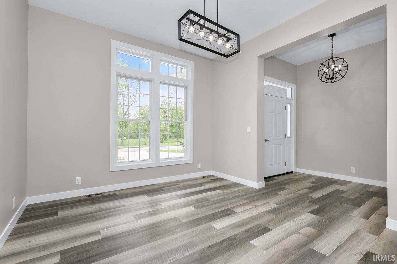 Photo 4 of 20442 Longboat Court