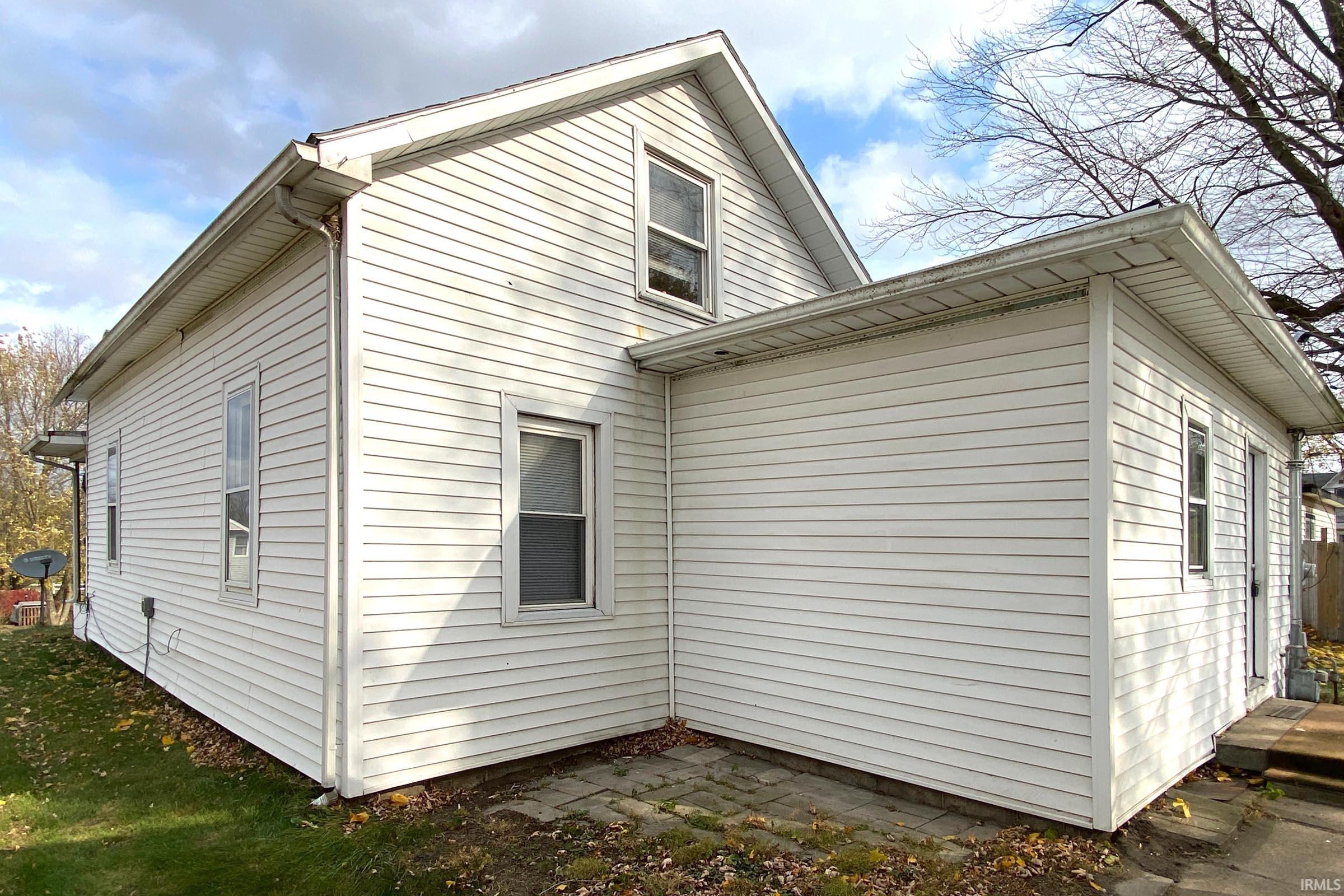 108 E Hanna Street
