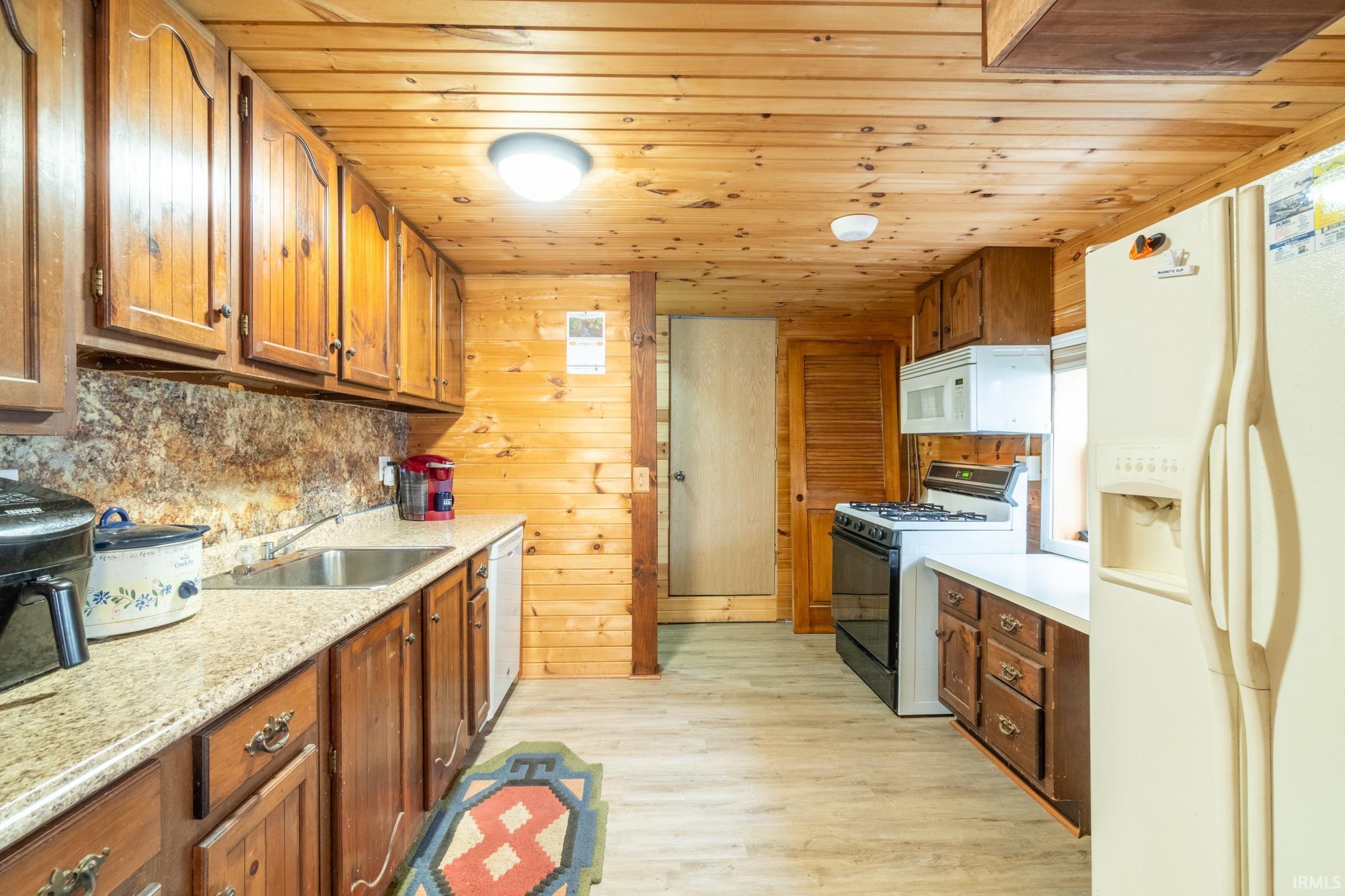 Photo 16 of 100 Lane 220 West Otter Lake