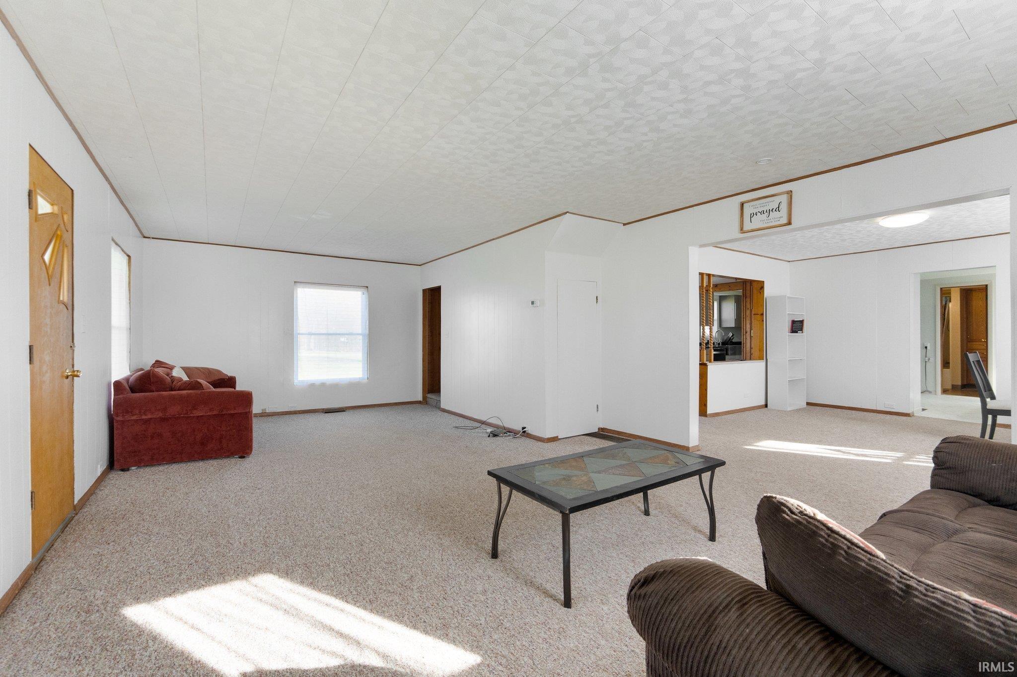 Photo 11 of 4400 N State Road 827