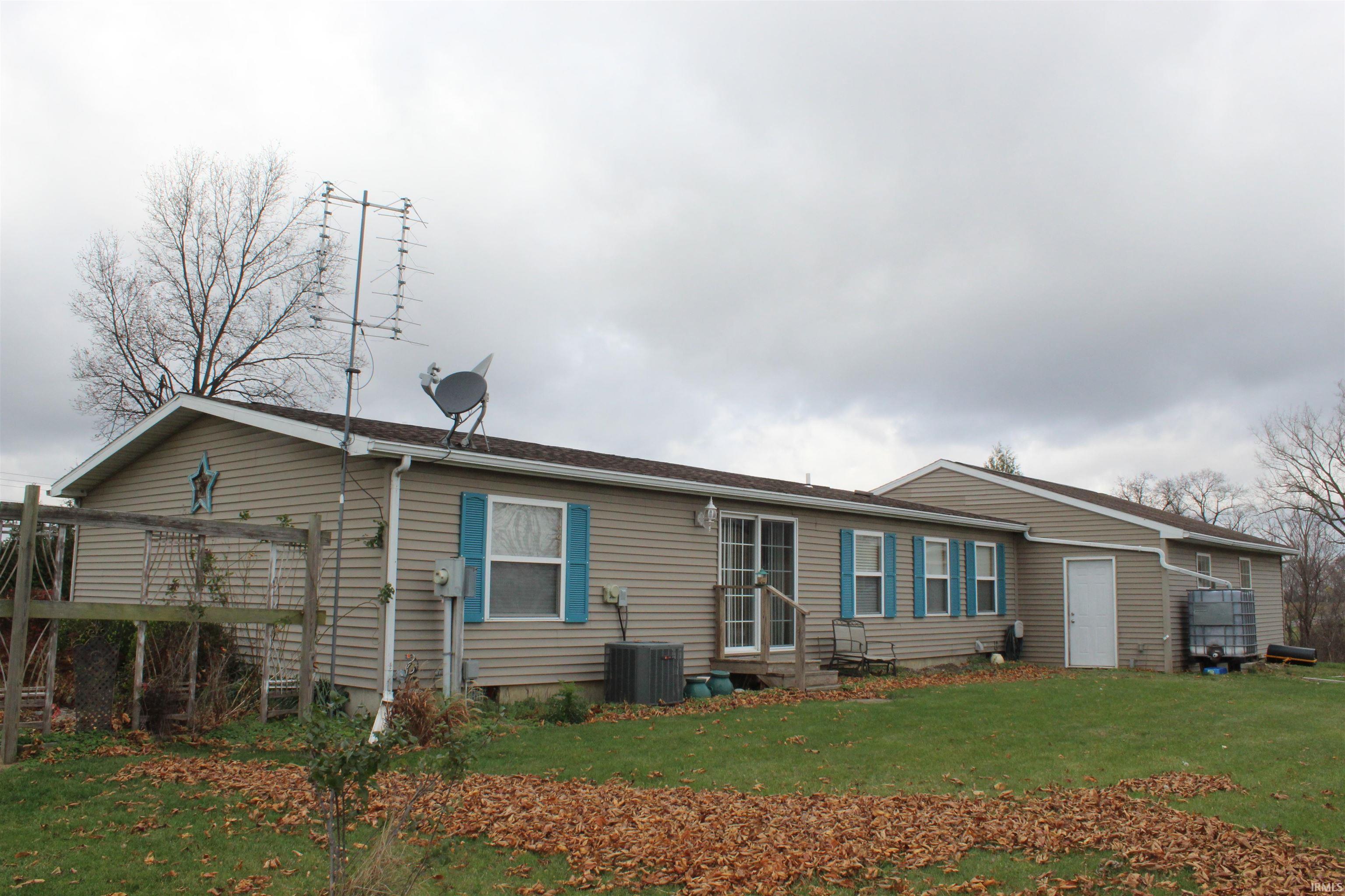 Photo 4 of 6450 N 300 W
