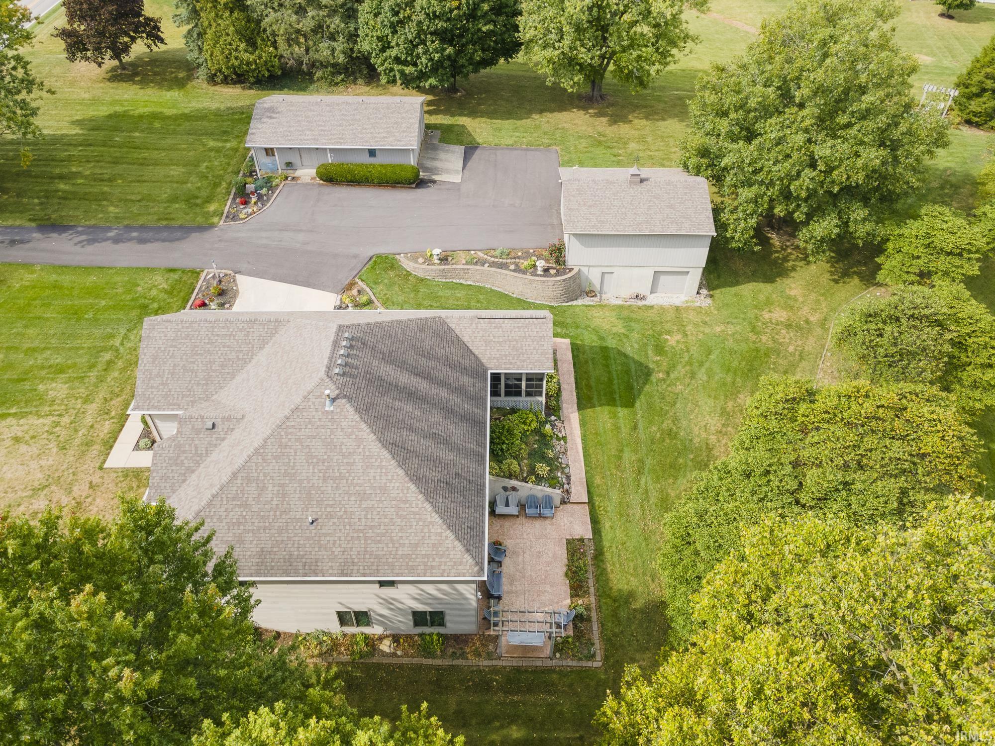 Photo 4 of 694 W Vine Street
