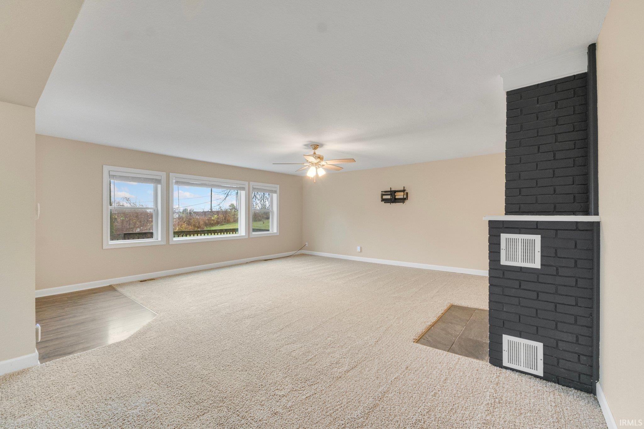 Photo 7 of 6719 Edgebrook Drive