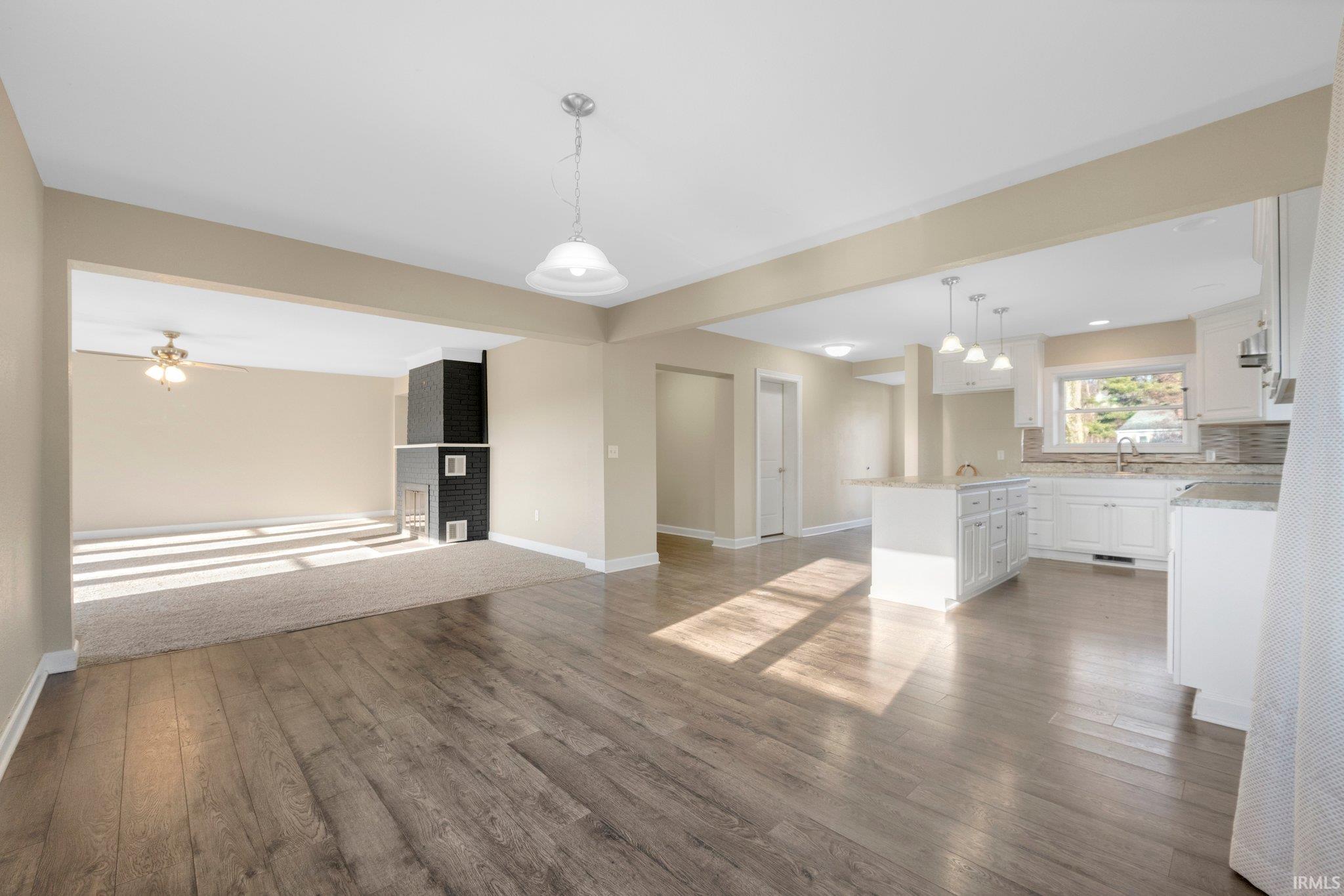 Photo 9 of 6719 Edgebrook Drive
