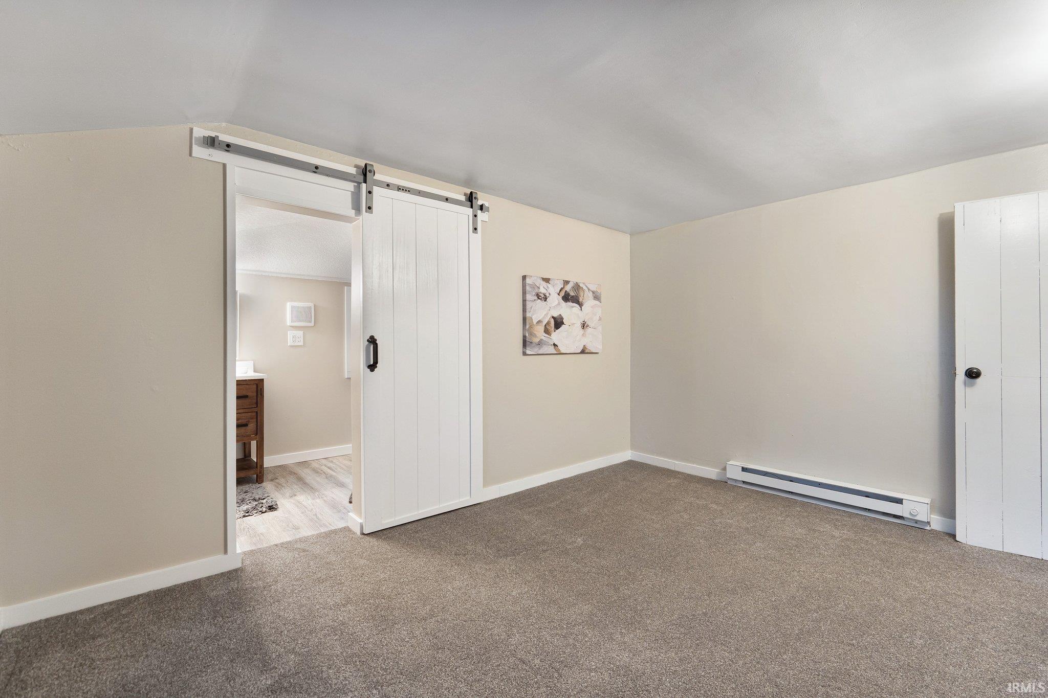 Photo 18 of 2561 E Beech Avenue