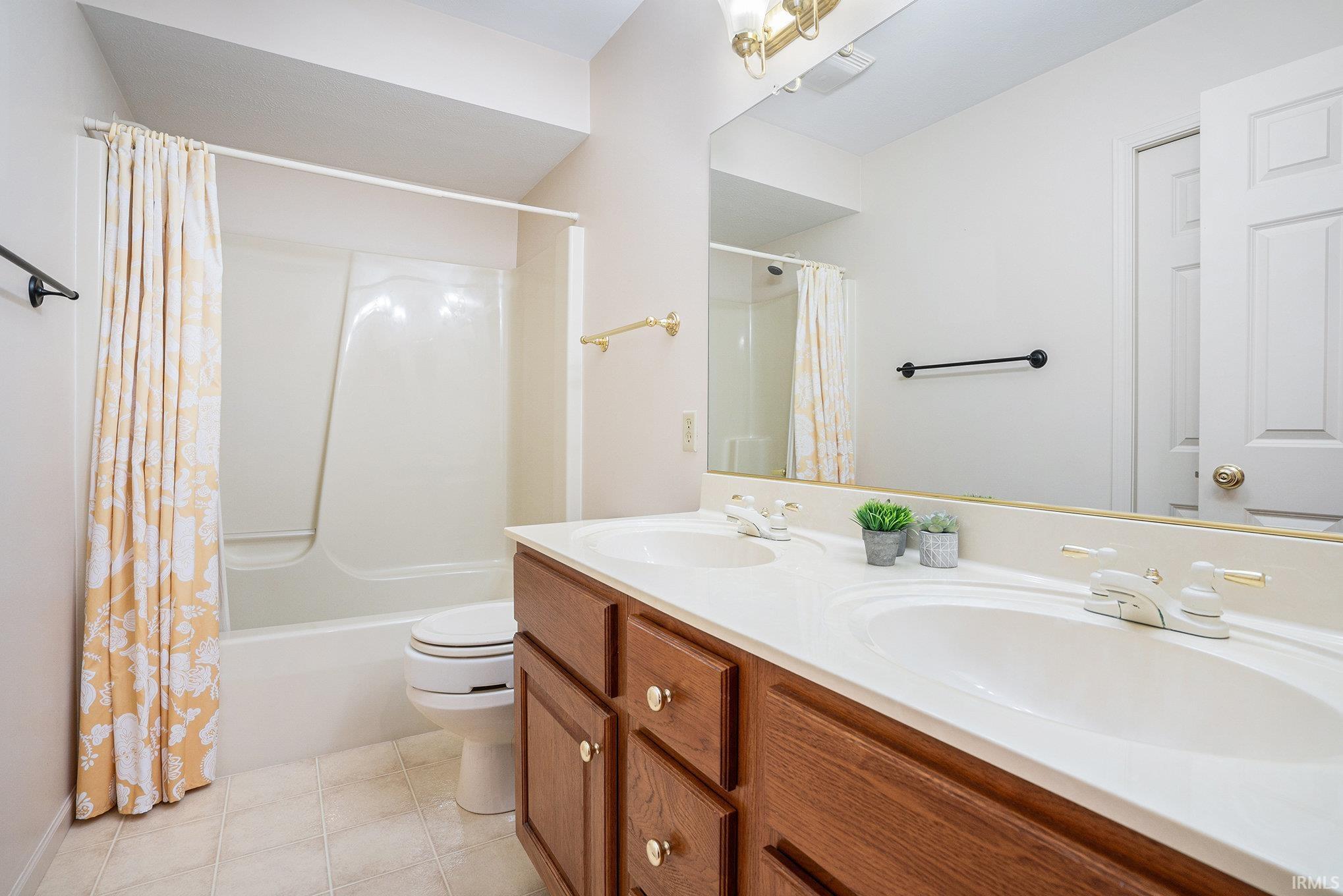 Photo 26 of 1706 Amberwood Drive