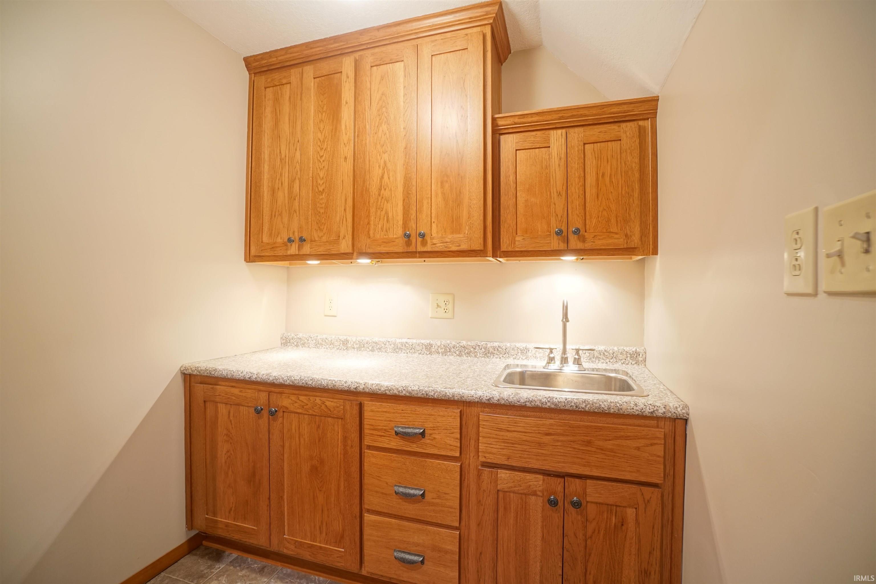 Photo 5 of 5196 W 1400 N