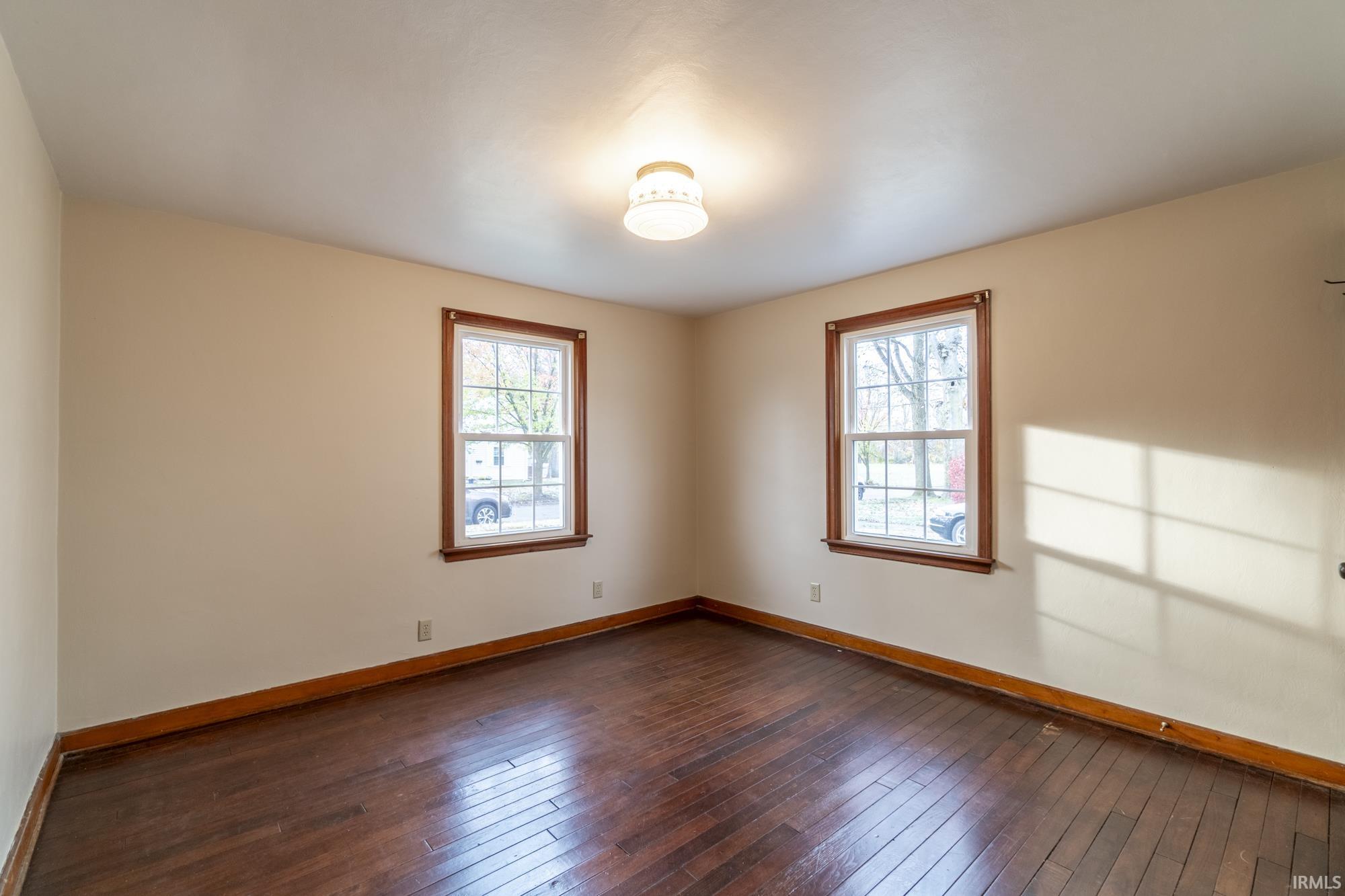 Photo 6 of 1504 Waldron Circle