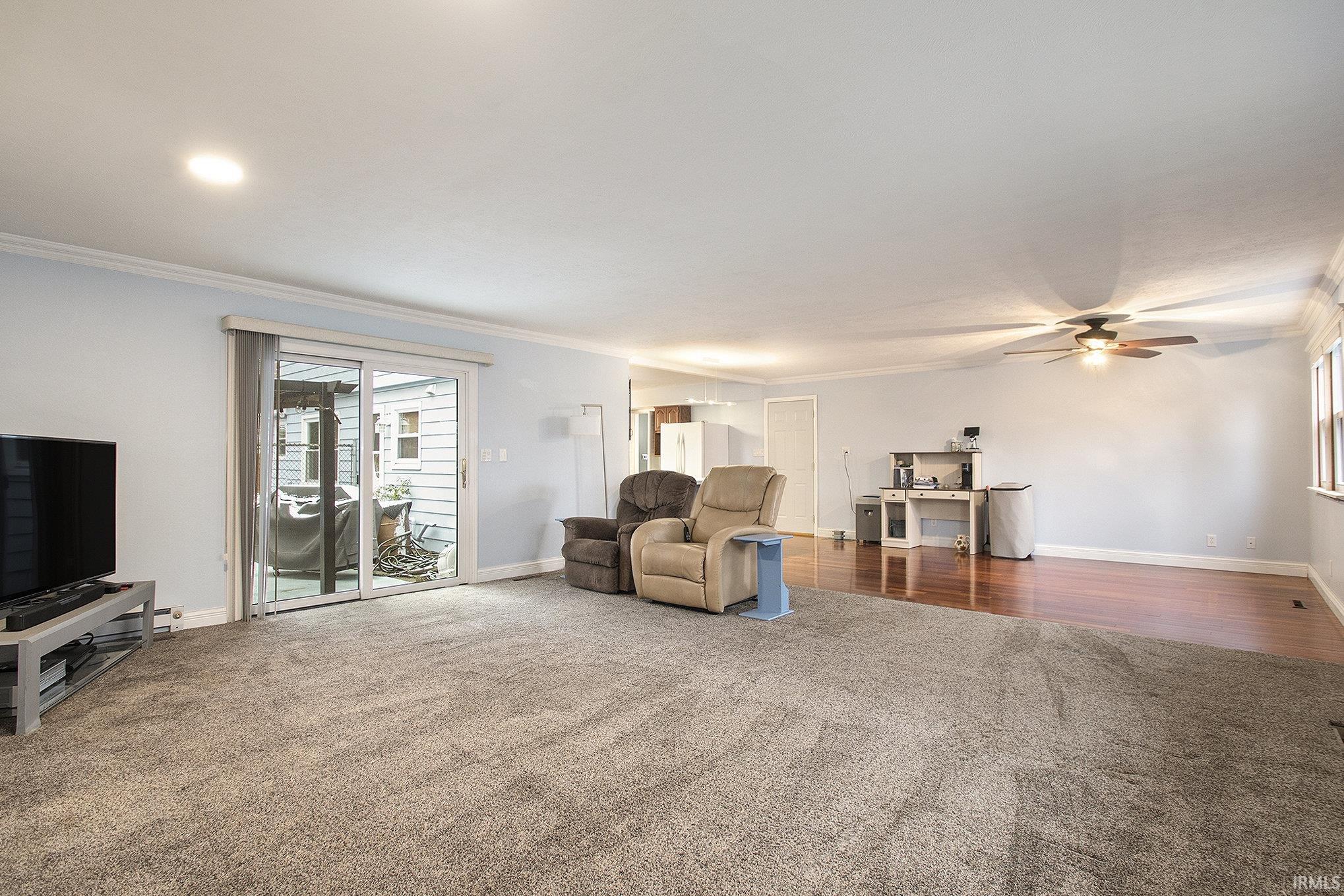 Photo 10 of 1523 W Ash Drive