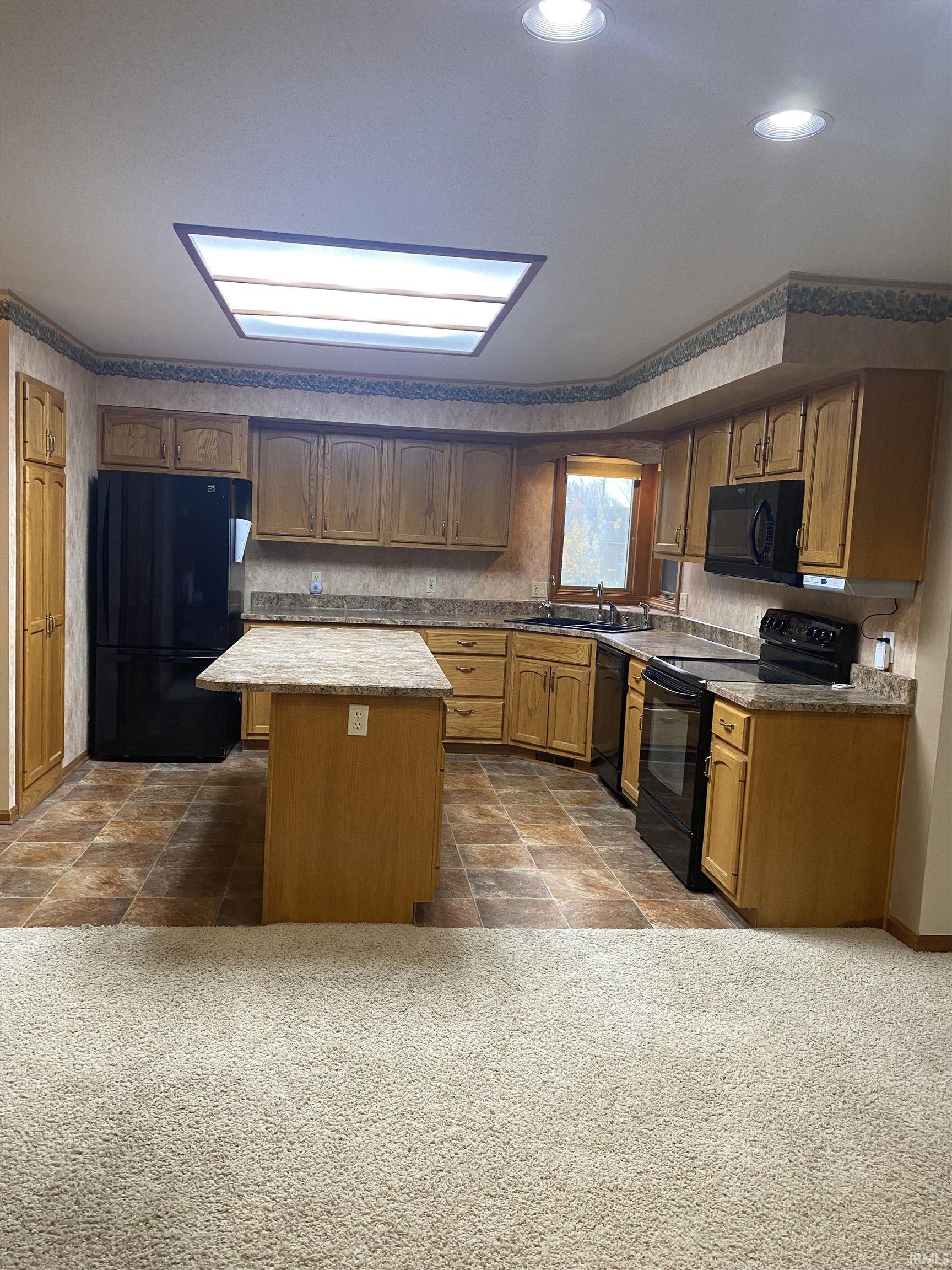 Photo 3 of 5115 Clovedale Drive