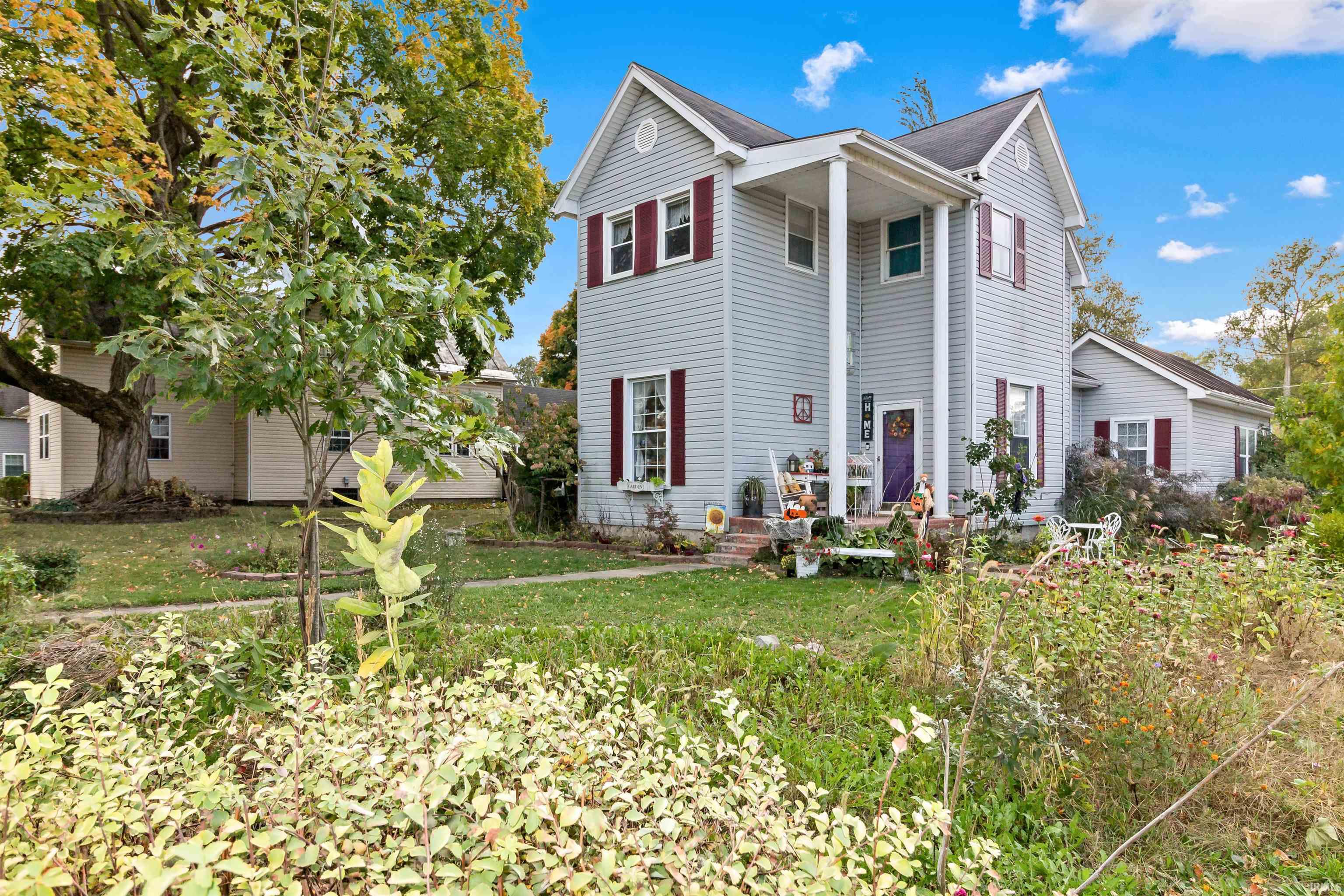 Homes for sale in Fairmount, IN | 427 N Sycamore St, Fairmount, IN 46928 | MLS# 202445352