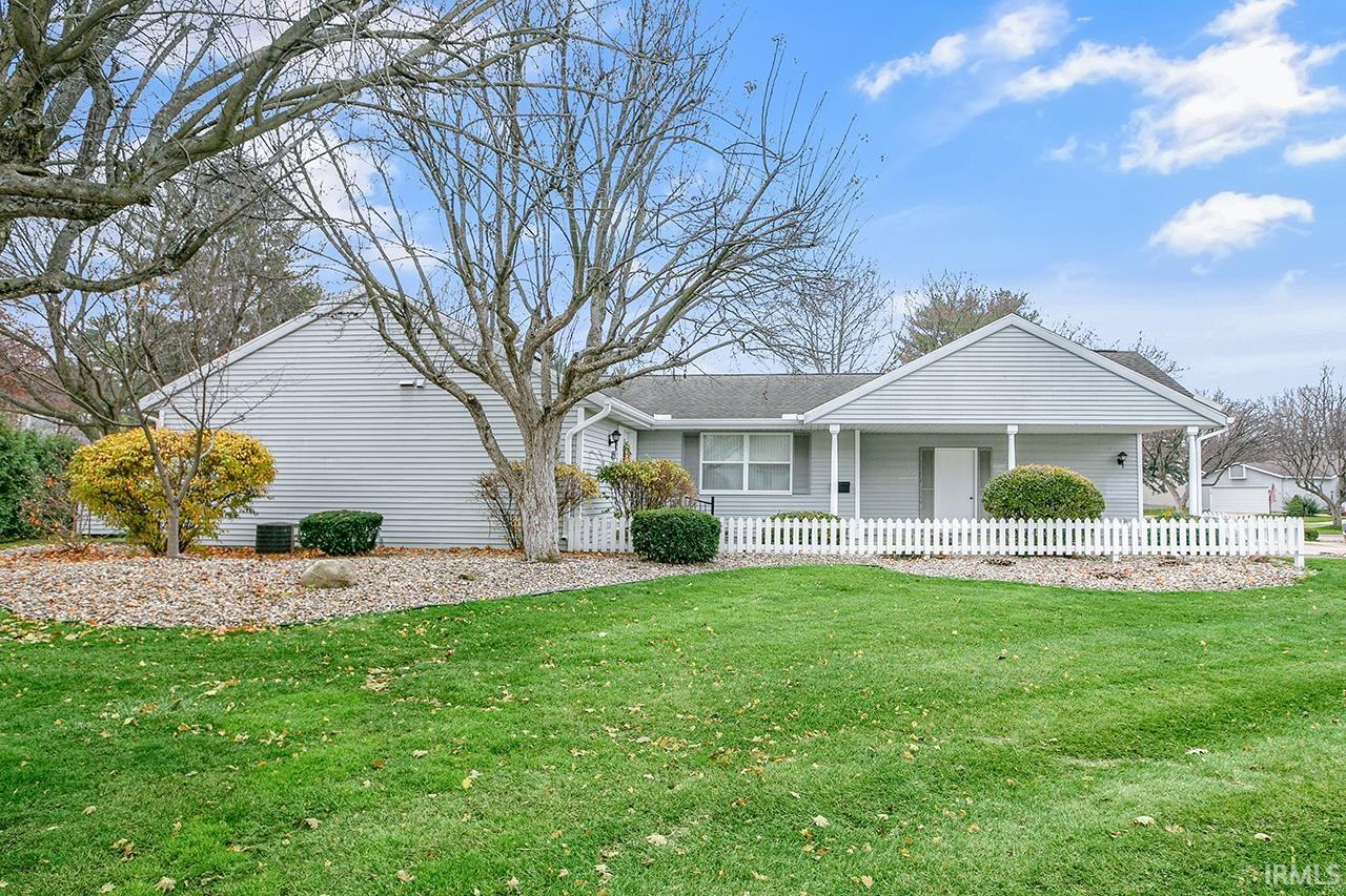 Photo 0 of 1650 Woodfield Court