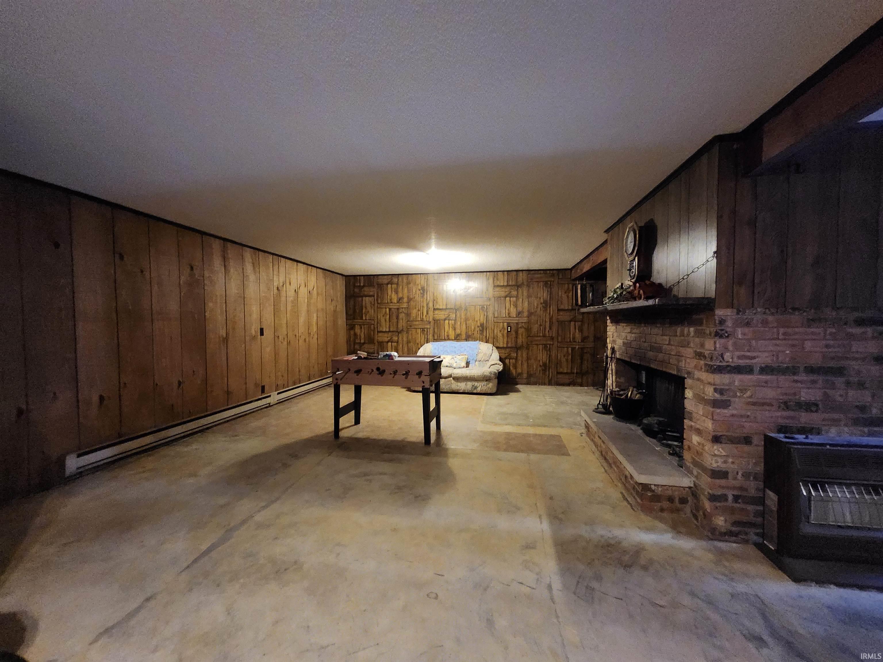 801 S Valley View Drive