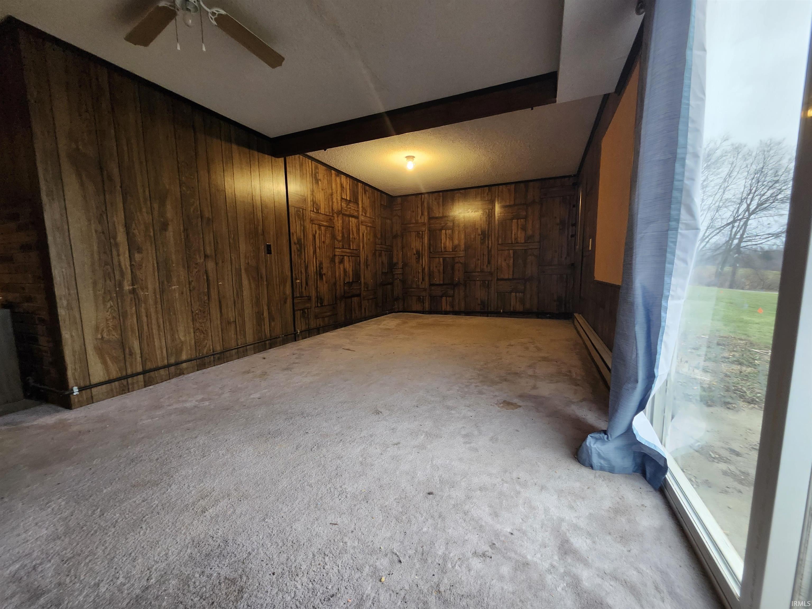 801 S Valley View Drive