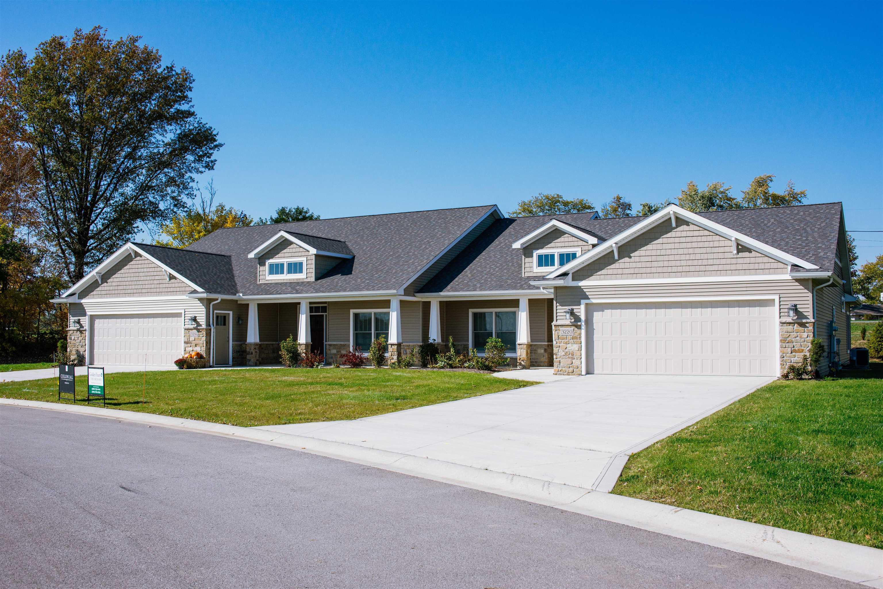 Photo 8 of 3215 W Bartlett Drive