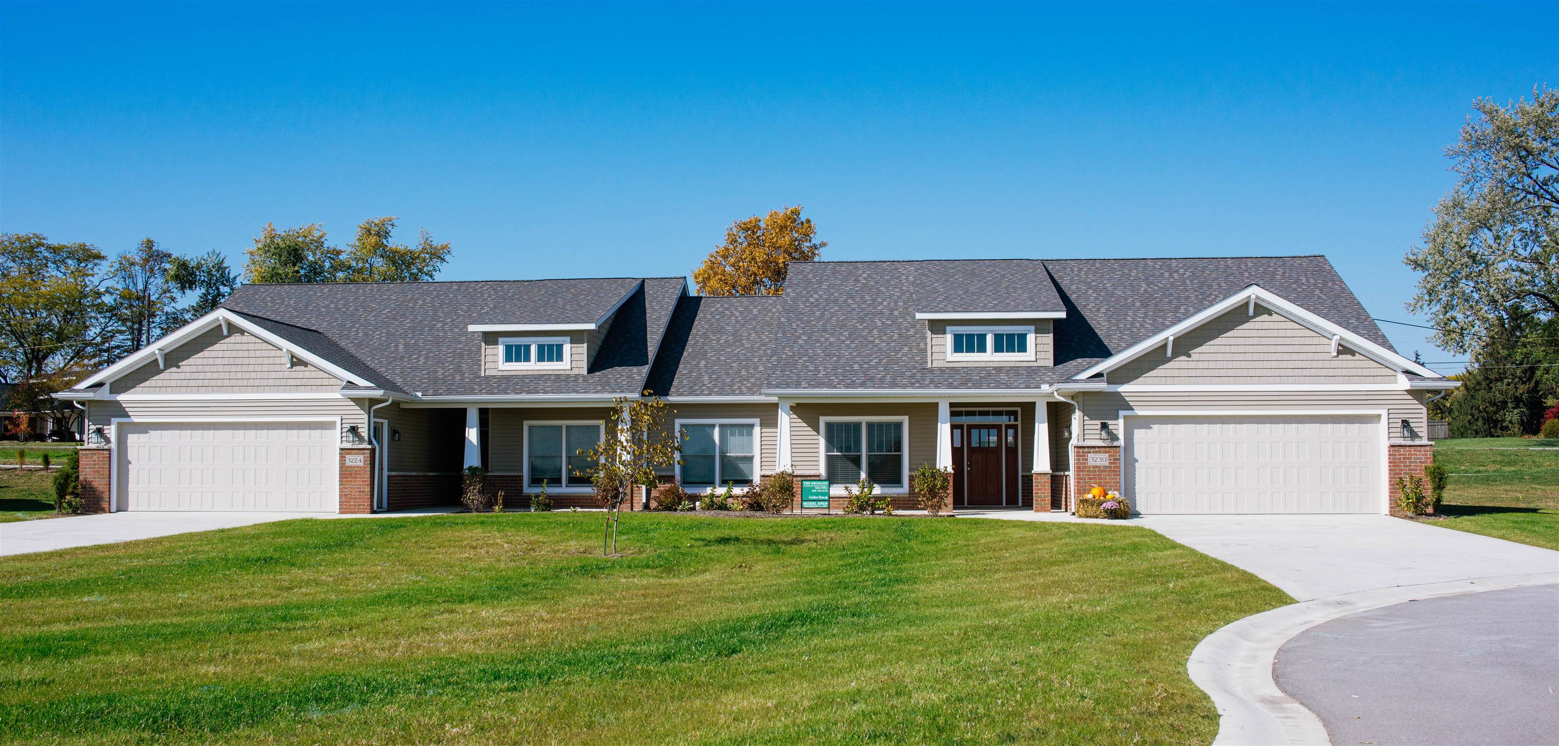 Photo 9 of 3215 W Bartlett Drive