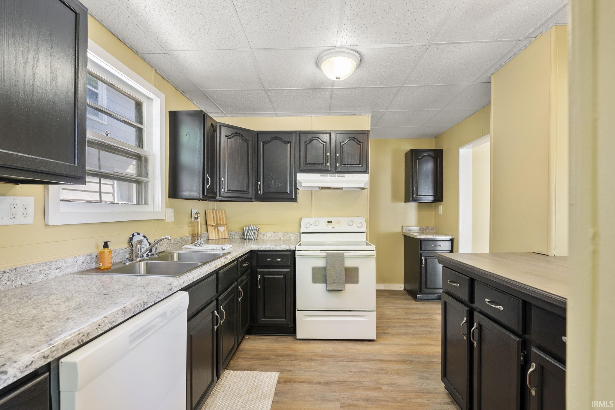 Photo 11 of 3130 Webster Street