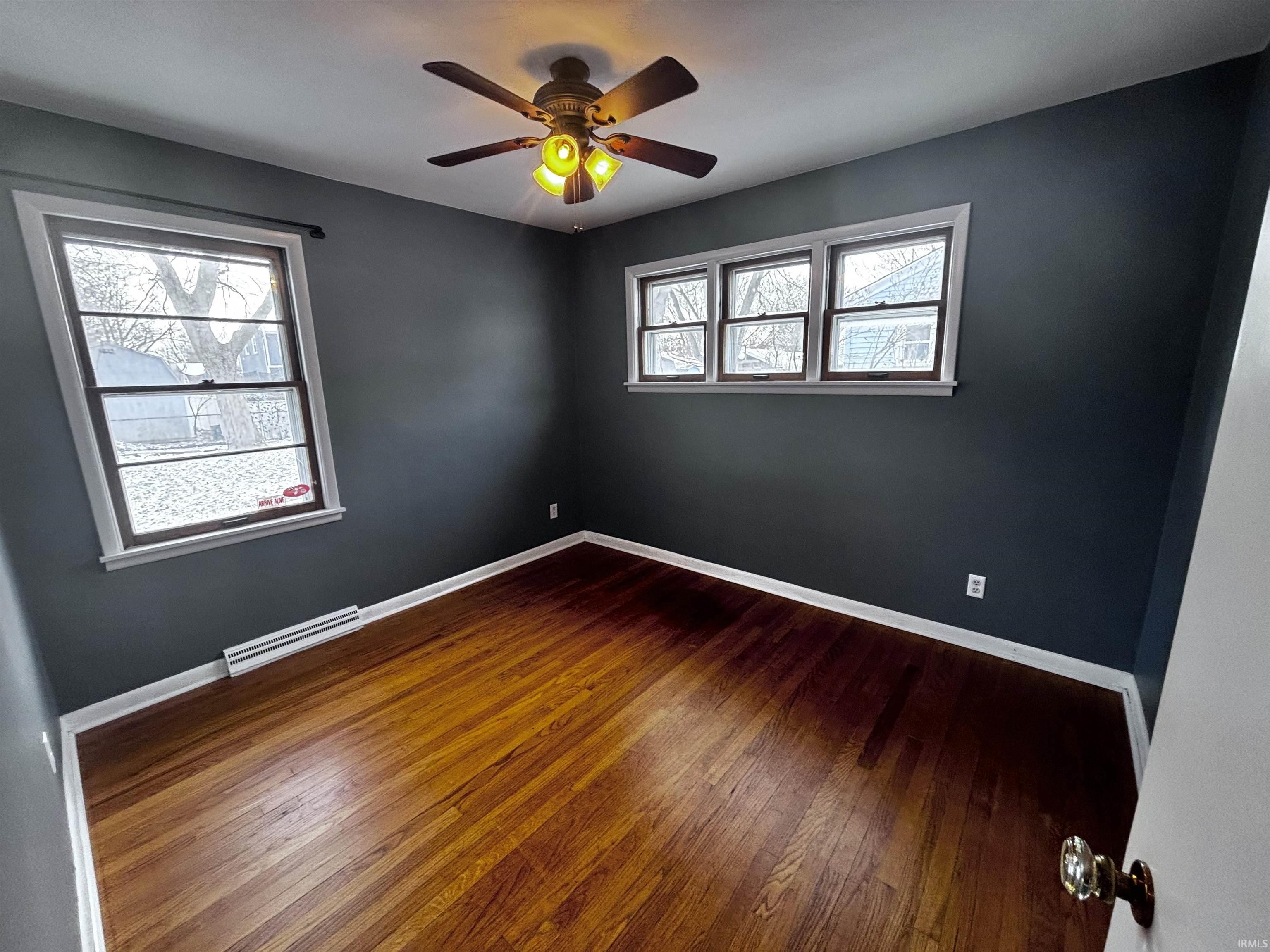 1919 W Gump Road