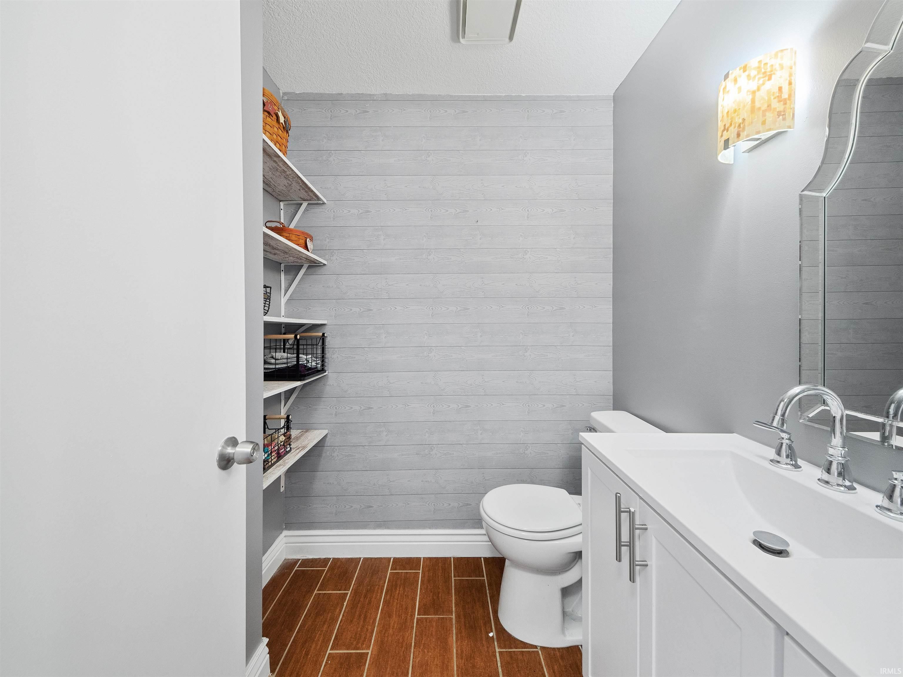 Photo 11 of 6229 Bellingham Lane