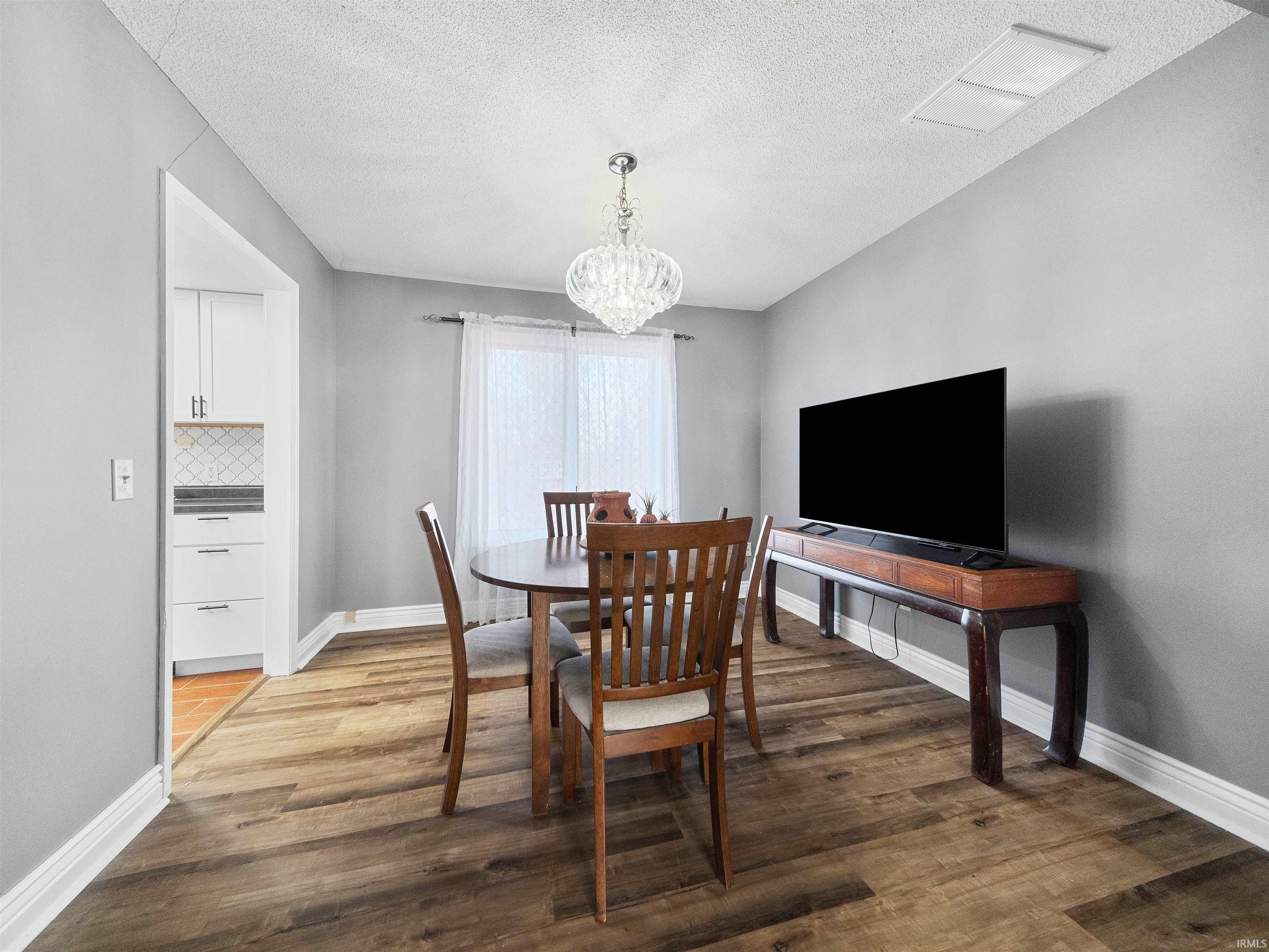 Photo 2 of 6229 Bellingham Lane