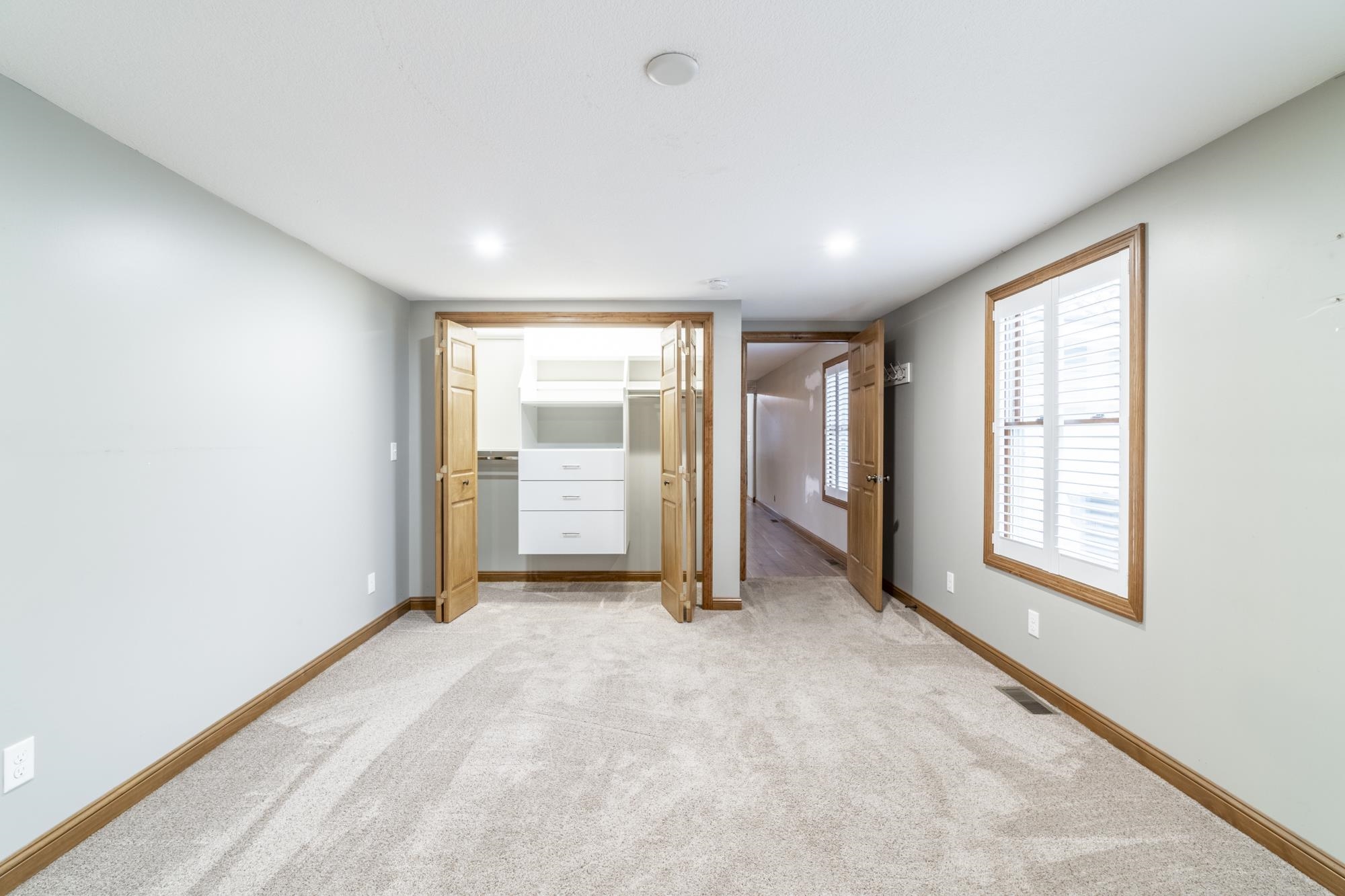 3095 W 100 N Loon Lake, Angola, IN