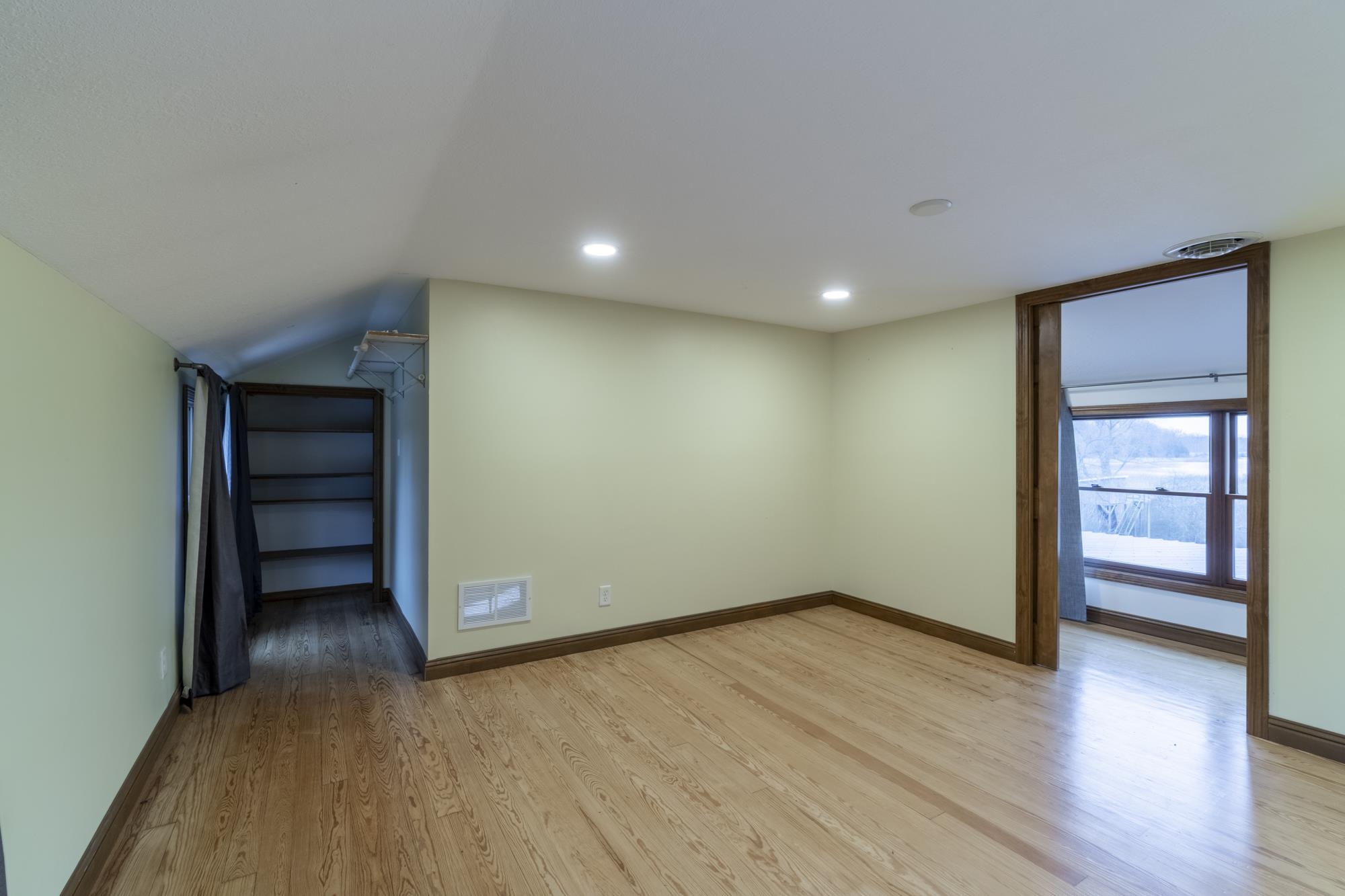 3095 W 100 N Loon Lake