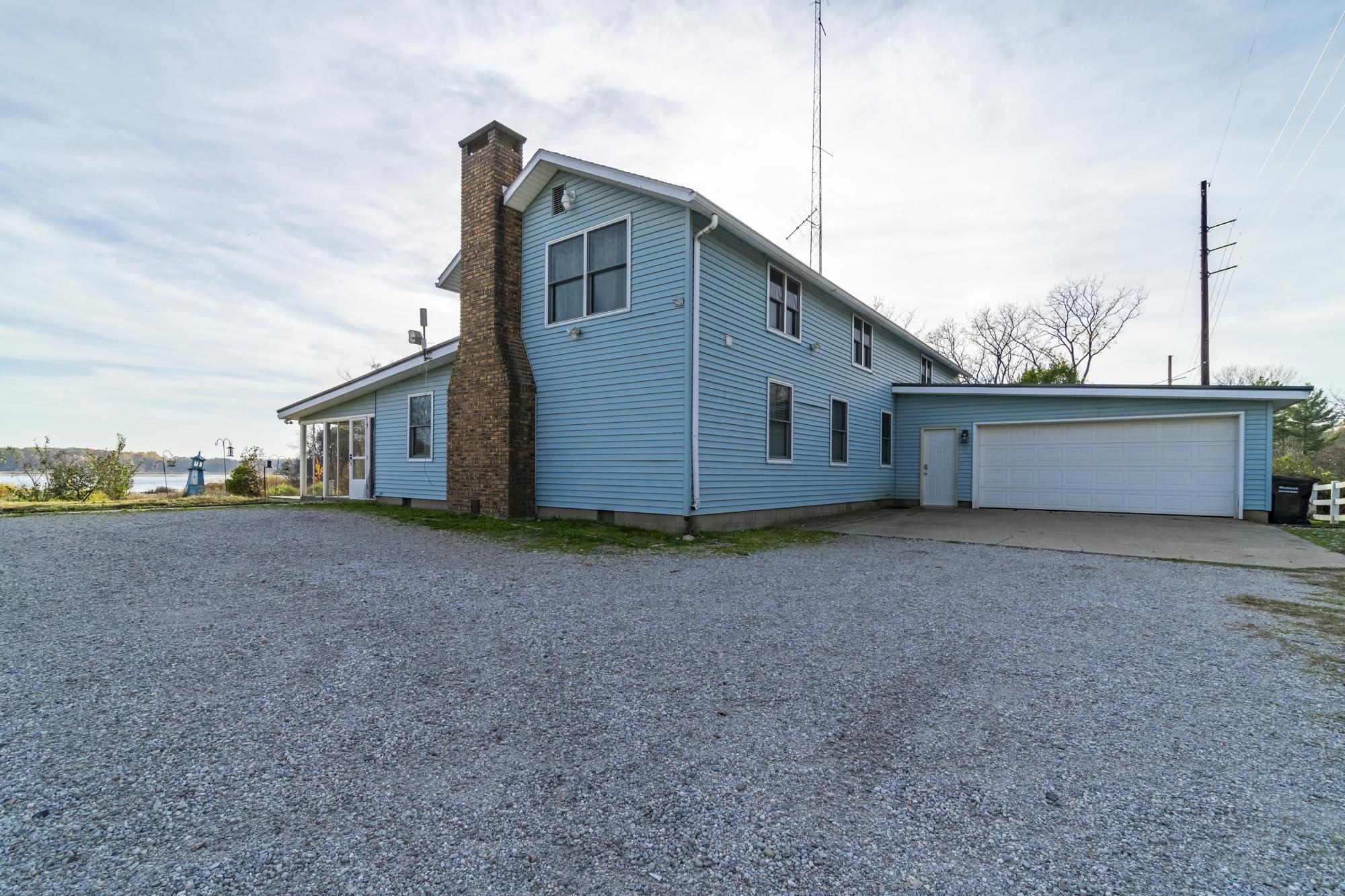 3095 W 100 N Loon Lake