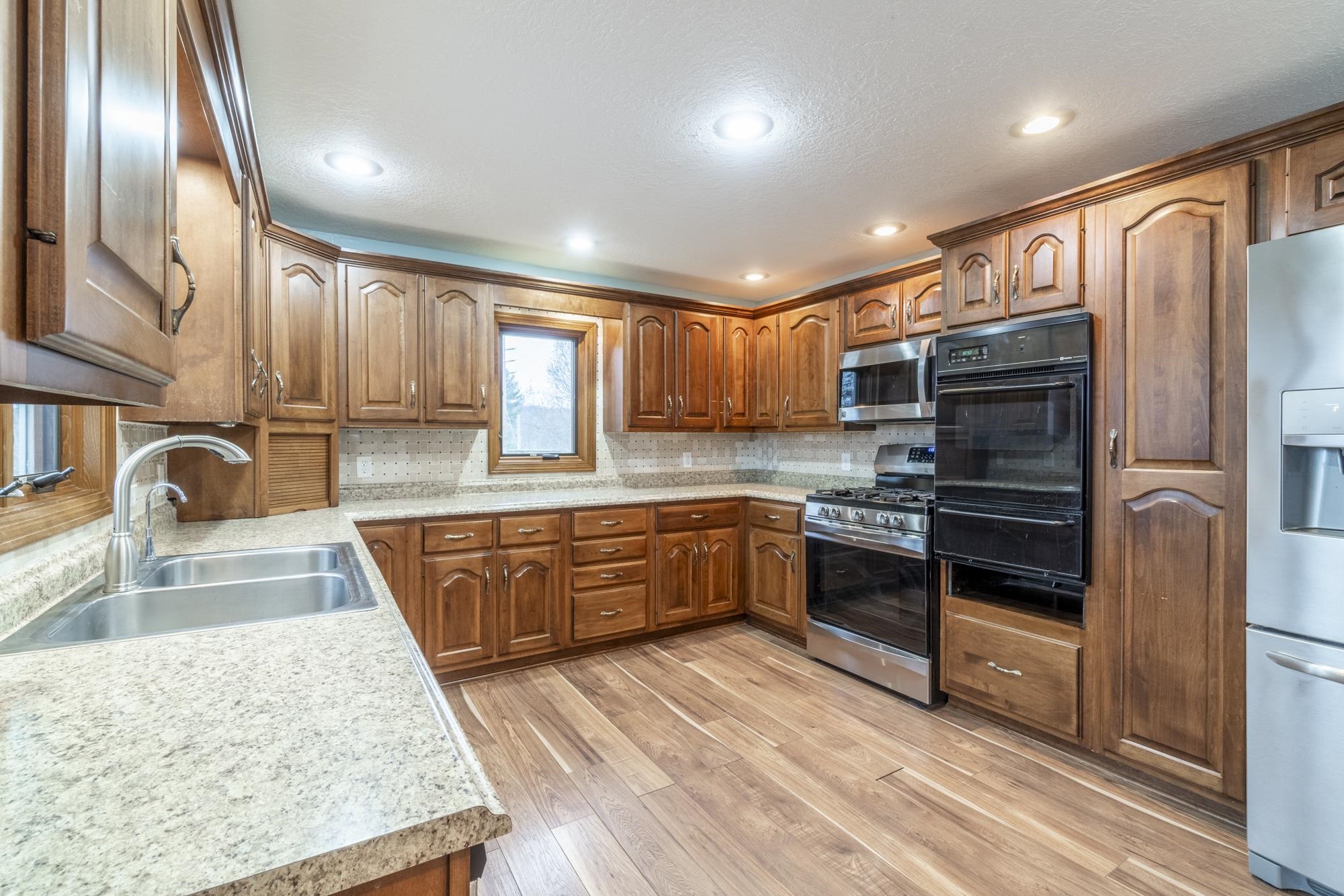 3095 W 100 N Loon Lake
