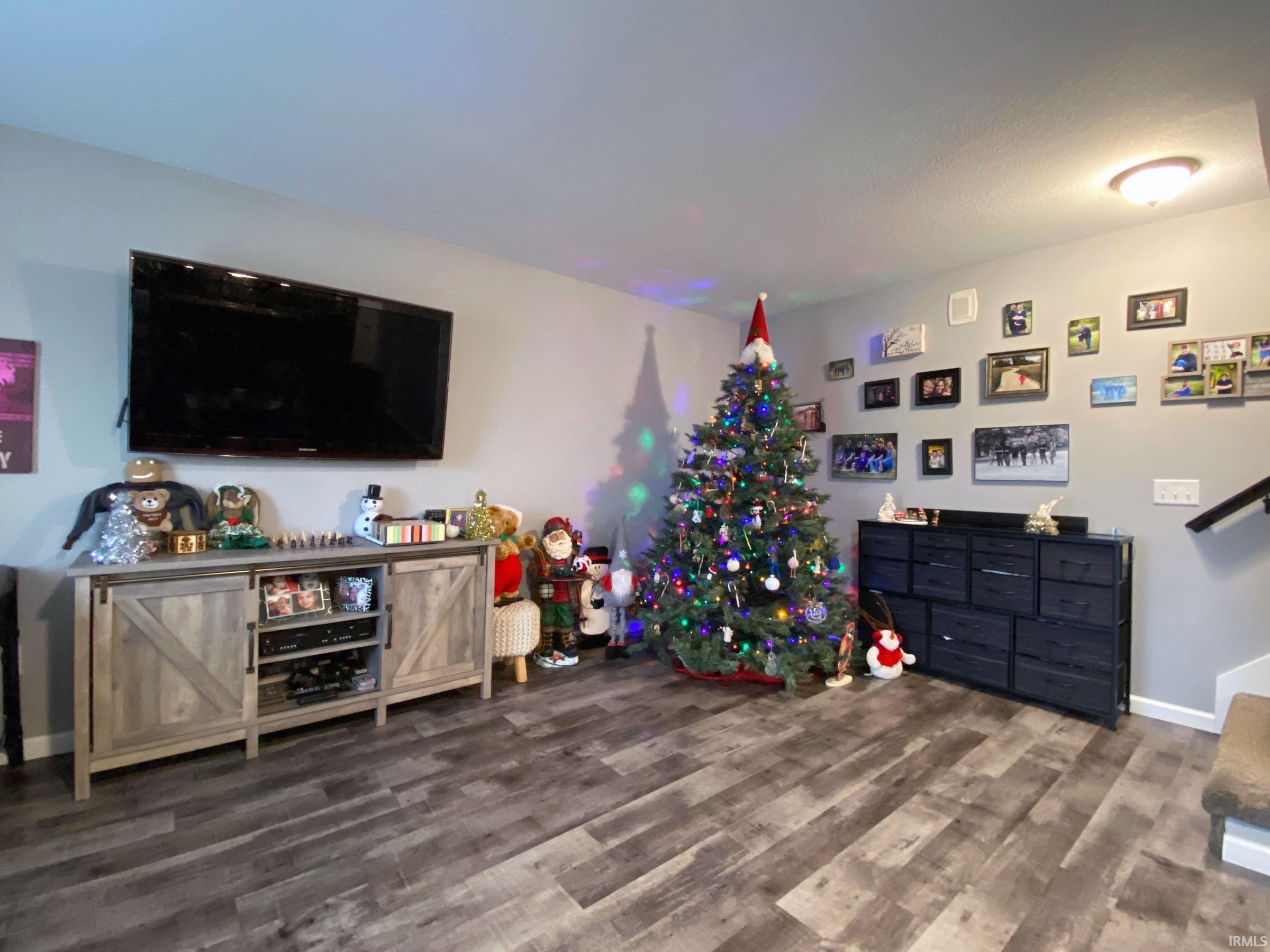 278 W Longfellow Boulevard