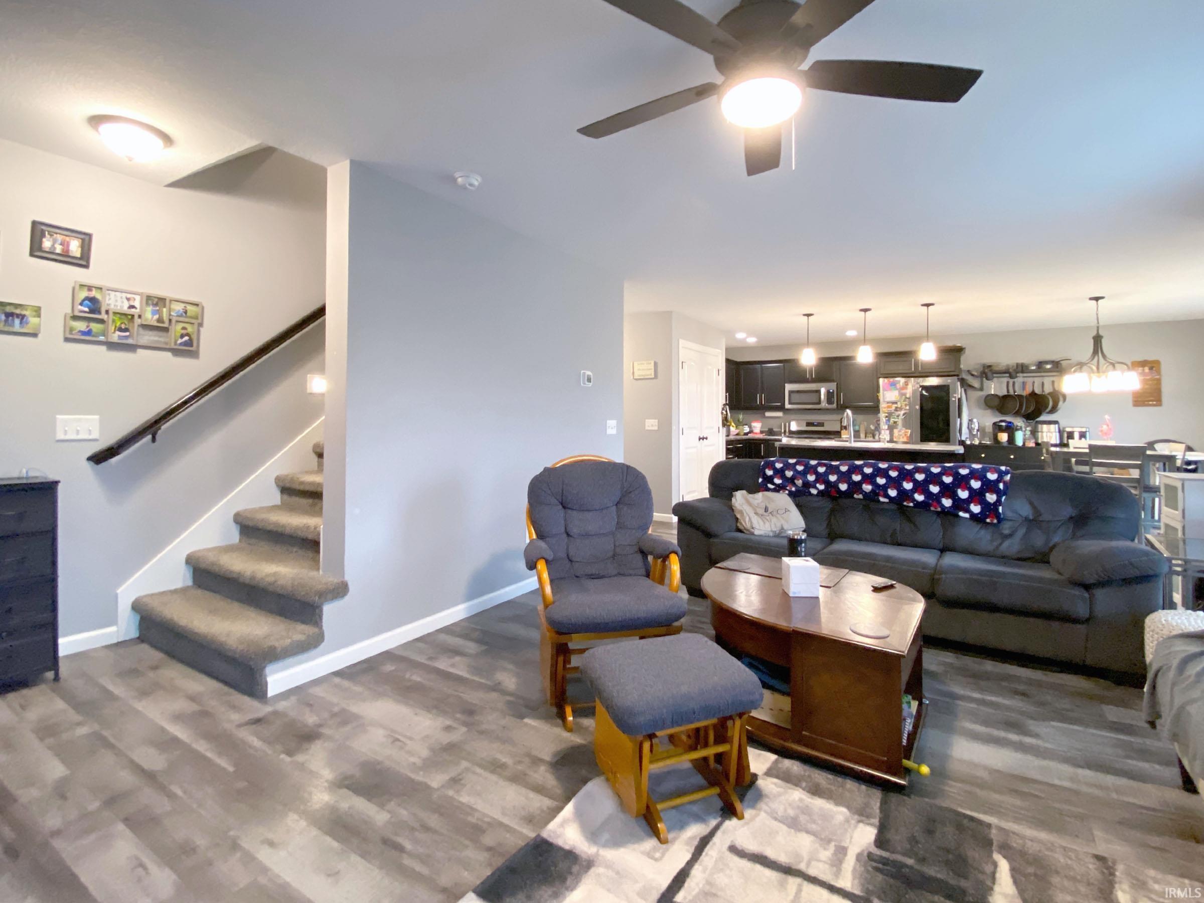 278 W Longfellow Boulevard