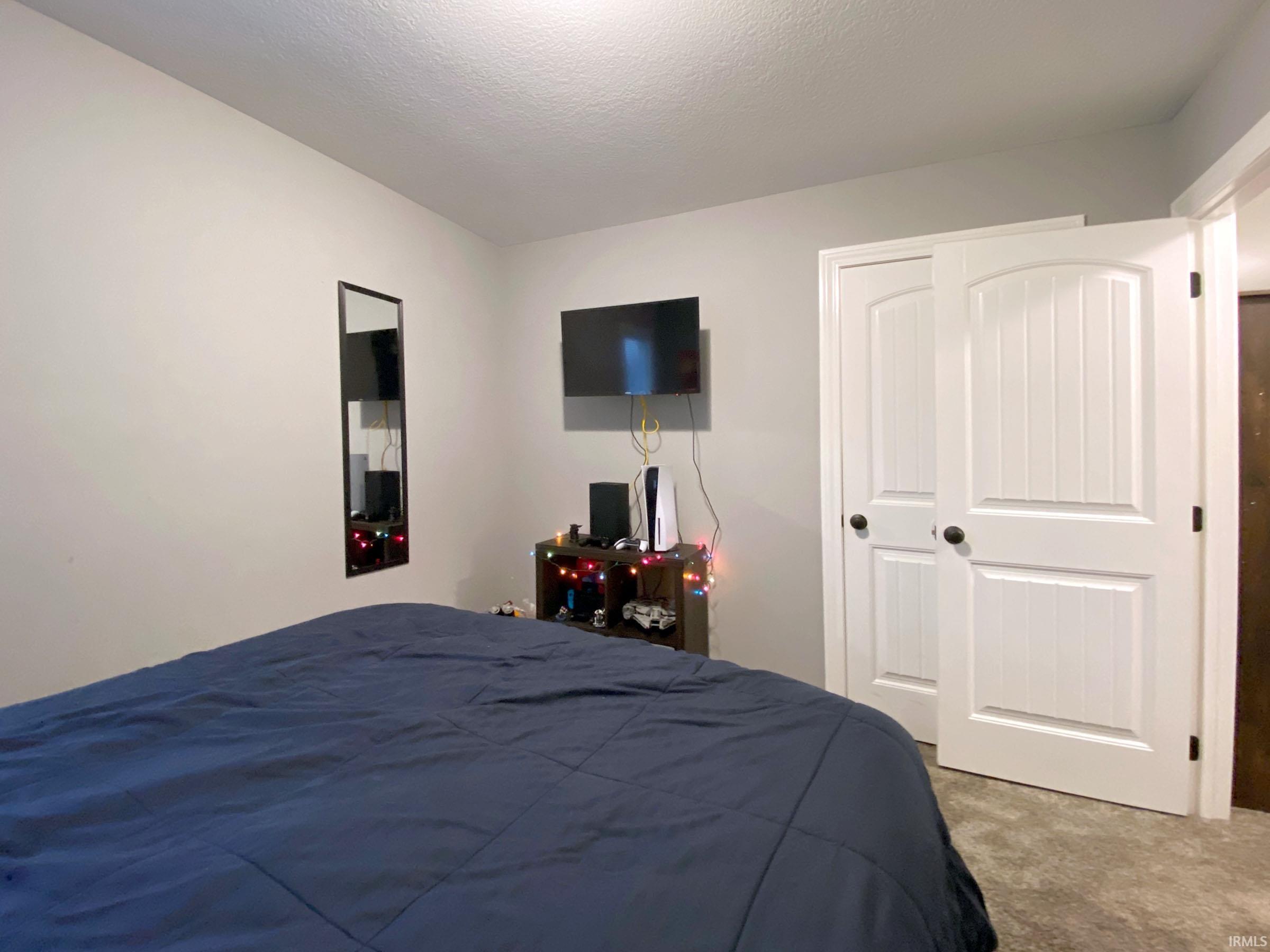 278 W Longfellow Boulevard