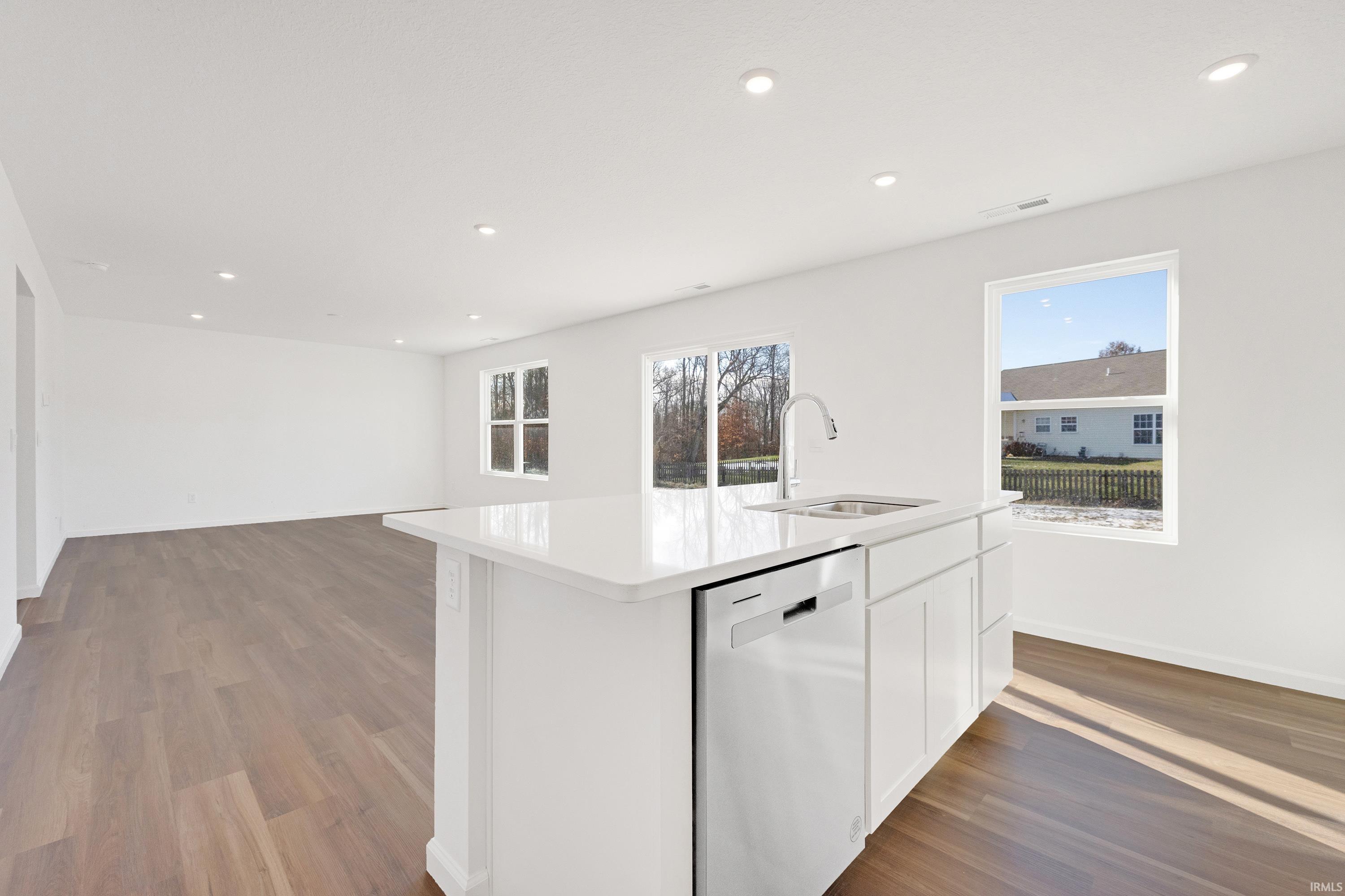 Photo 6 of 4528 Timber Creek Parkway