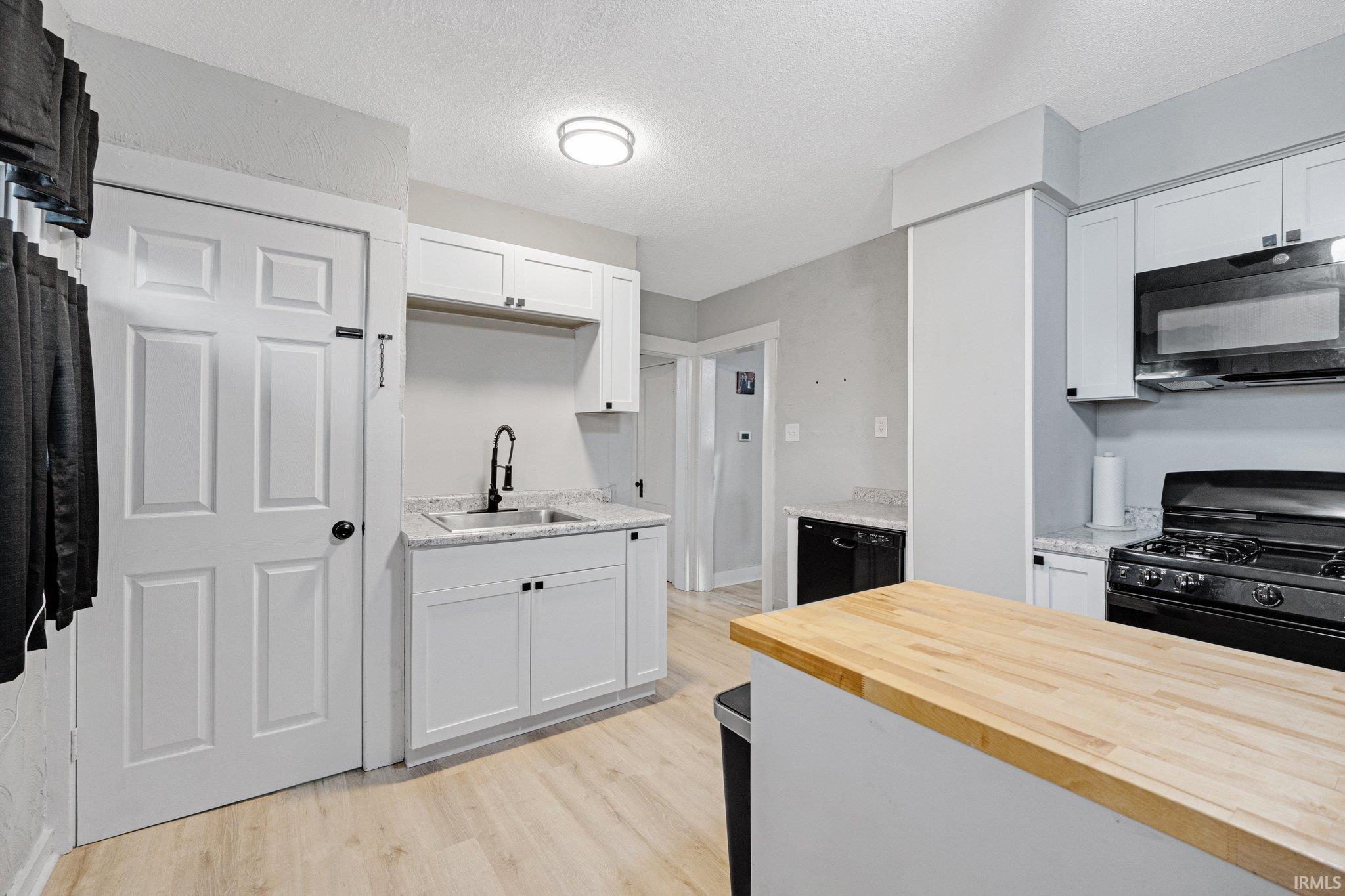 Photo 6 of 2302 Eby Avenue