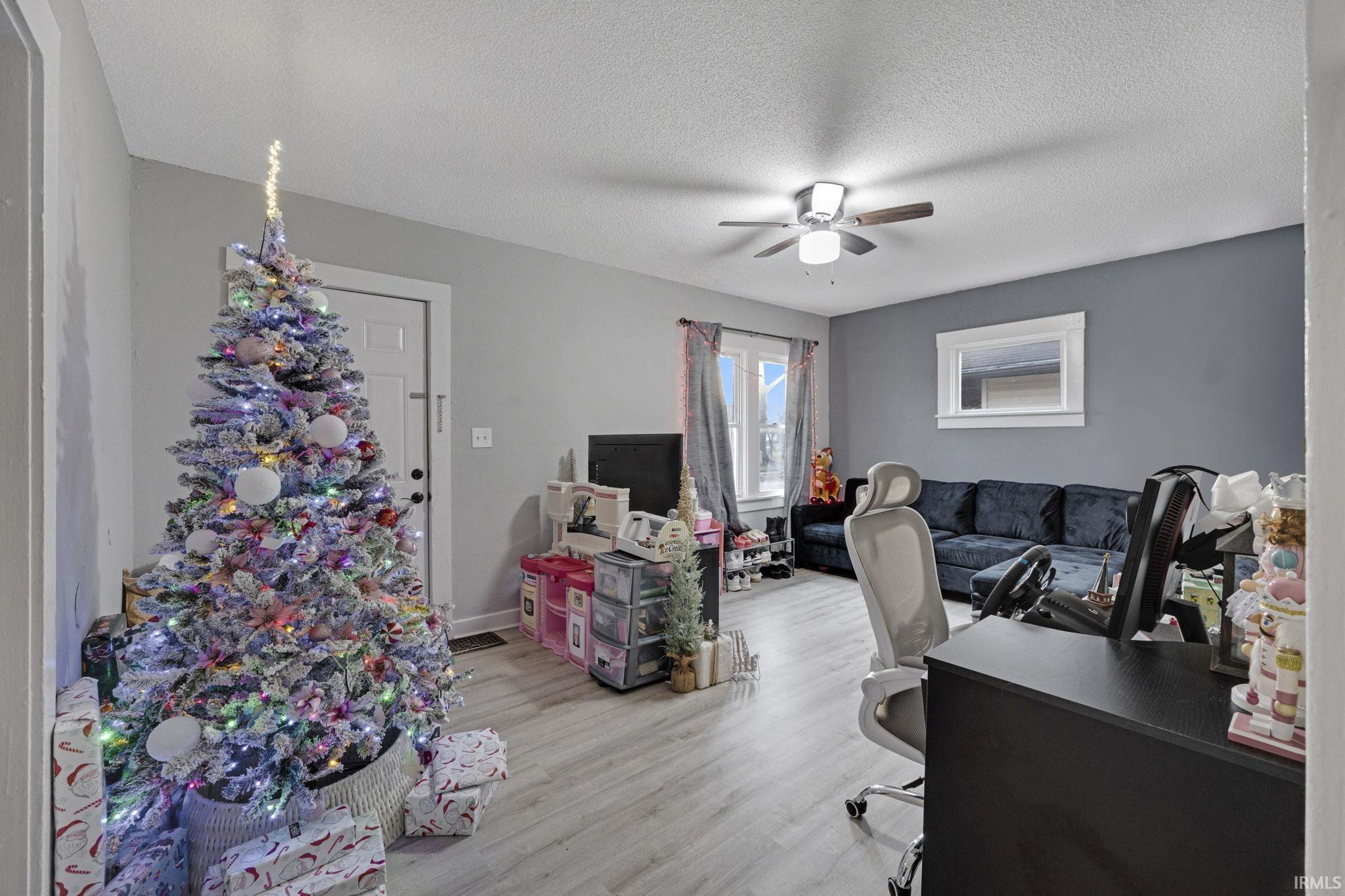 Photo 7 of 2302 Eby Avenue