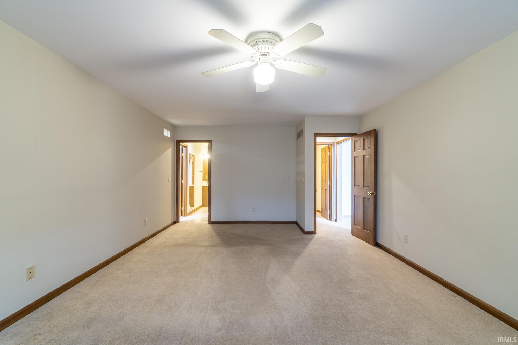 Photo 10 of 7126 Twelve Oak Court