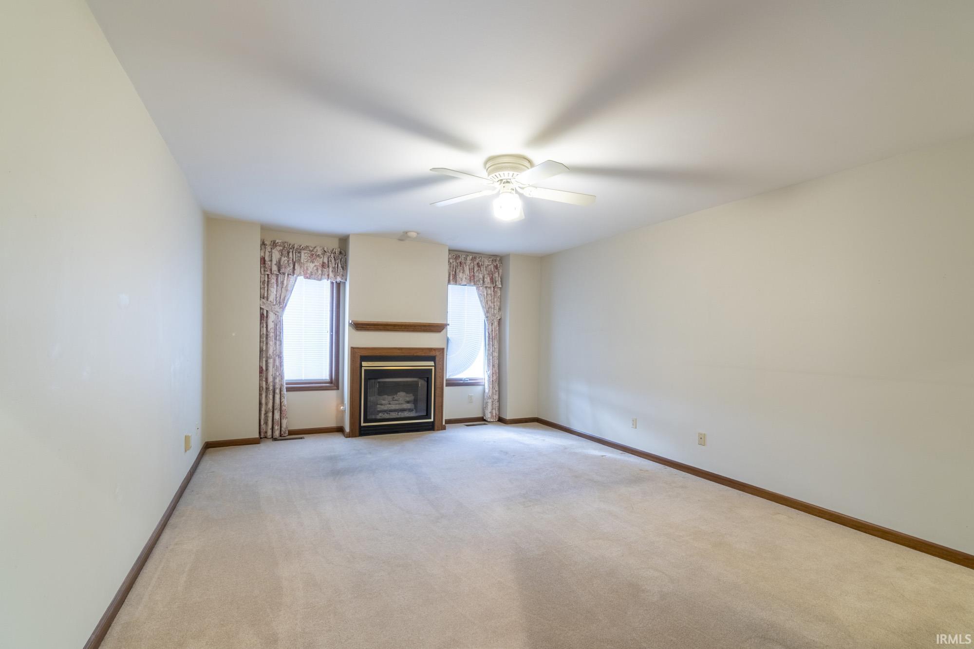 Photo 9 of 7126 Twelve Oak Court