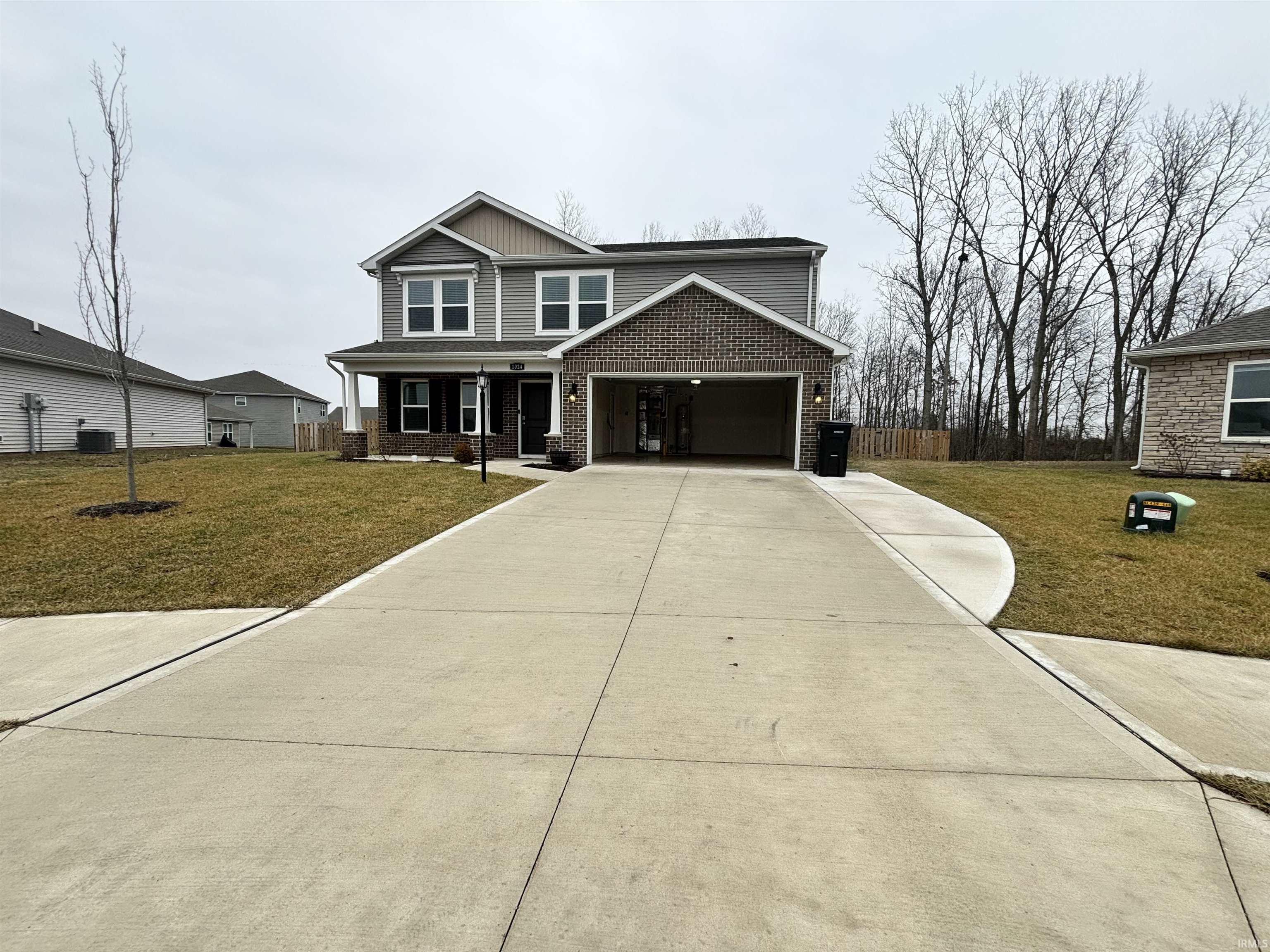 1024 Livingston Lakes Way