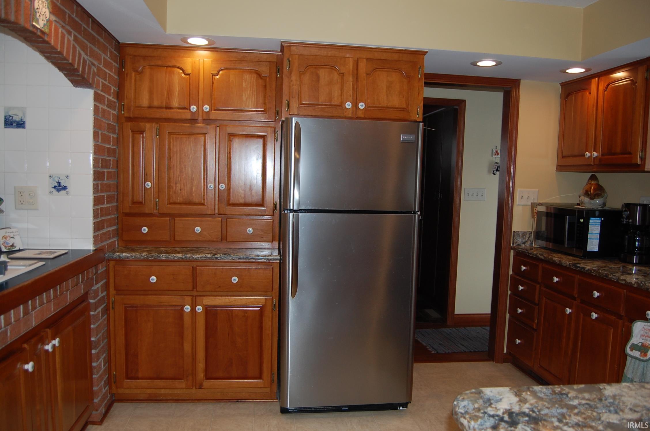 Photo 13 of 63151 Lakeside Drive