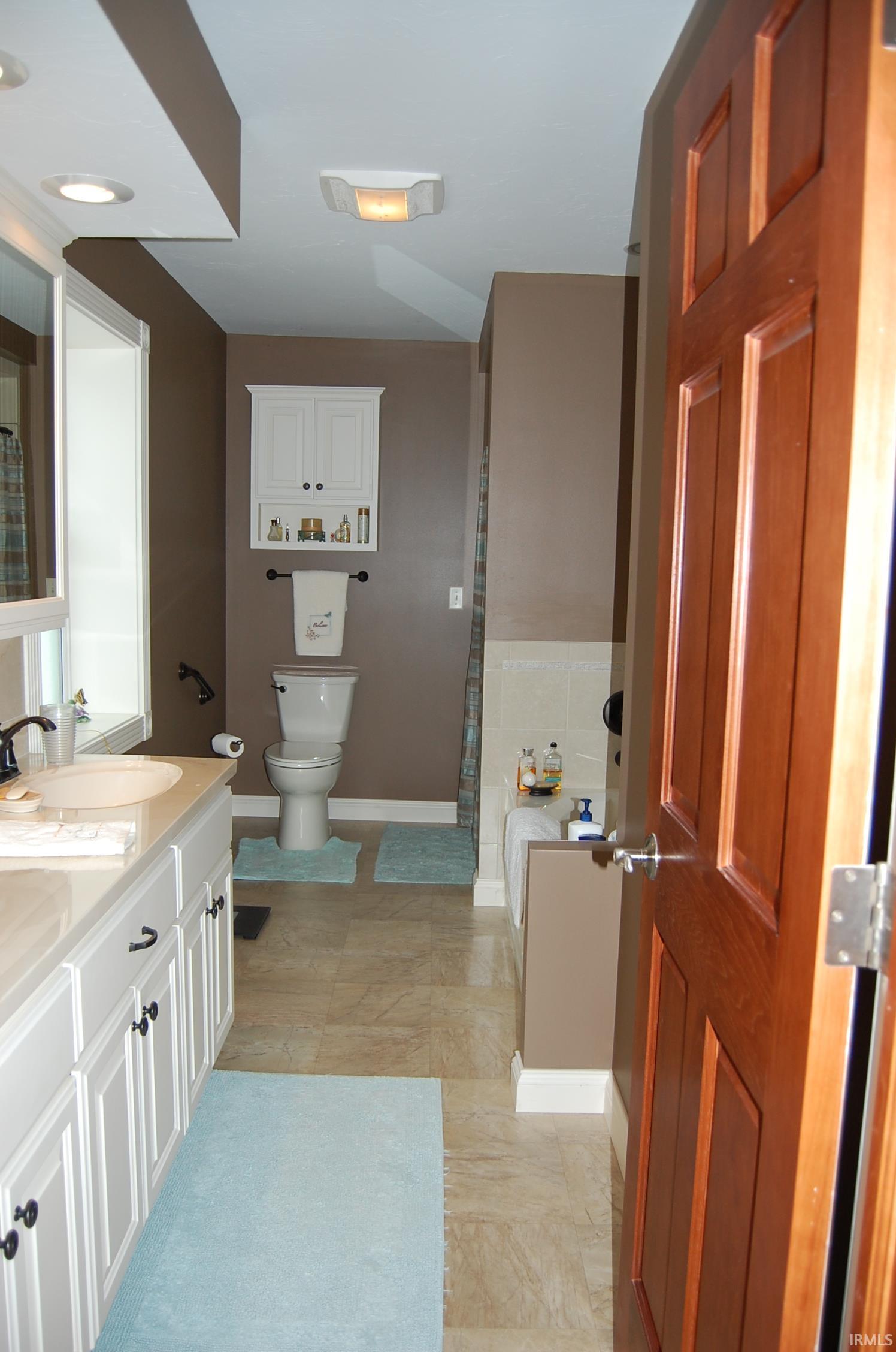 Photo 17 of 63151 Lakeside Drive