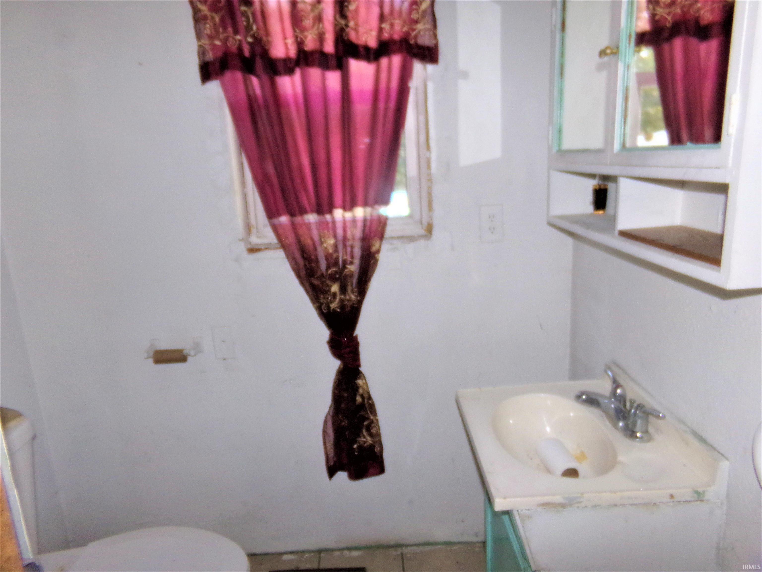 Photo 11 of 6430 E 784 N