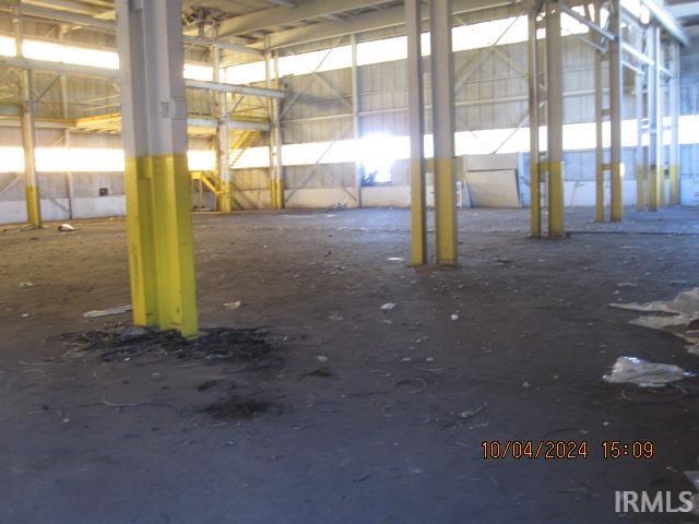 Photo 10 of 929 N Michigan Street