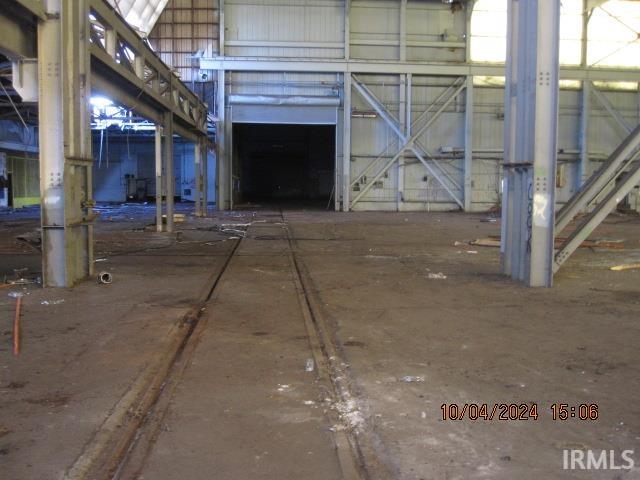 Photo 2 of 929 N Michigan Street