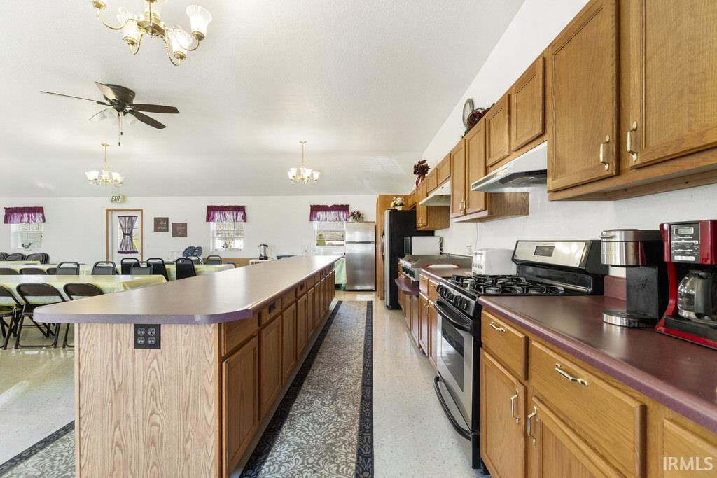 Photo 1 of 300 N Sycamore