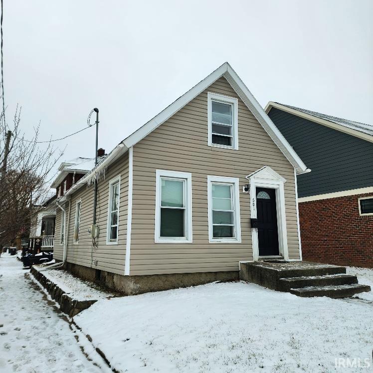 Photo 2 of 601 Sturgis Street