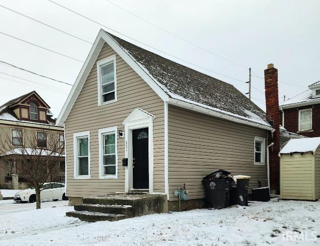 Photo 3 of 601 Sturgis Street
