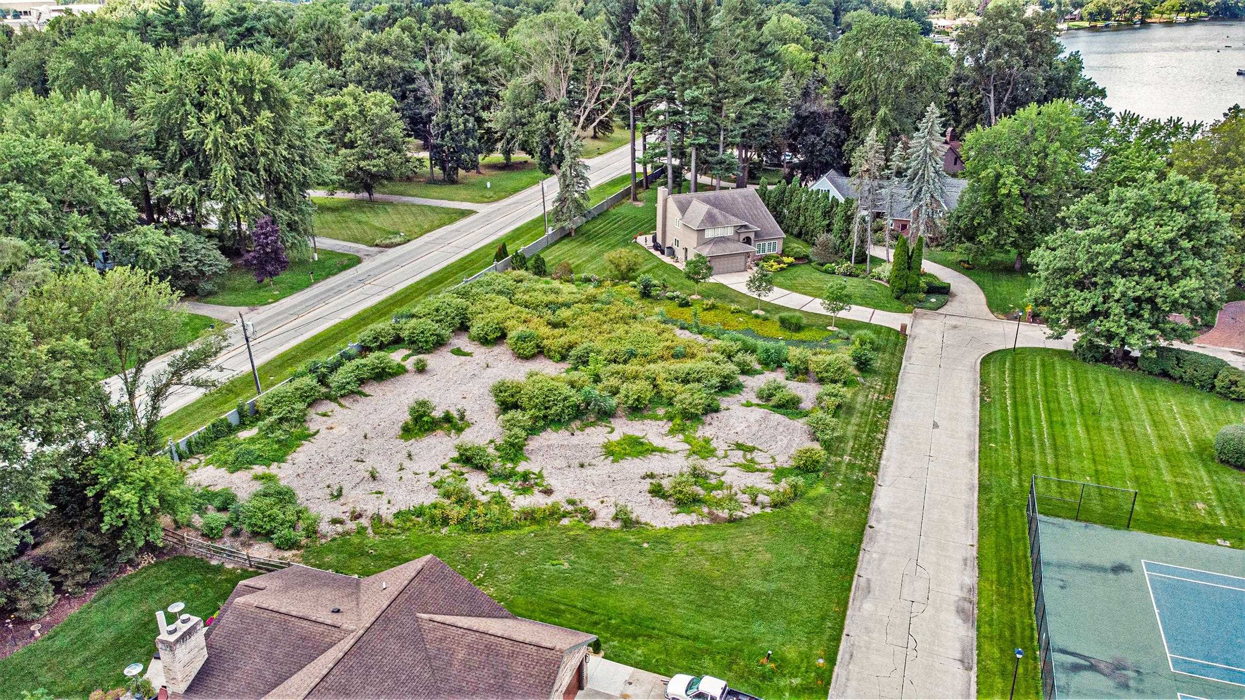 Photo 8 of 22266 Heron Cove Lane