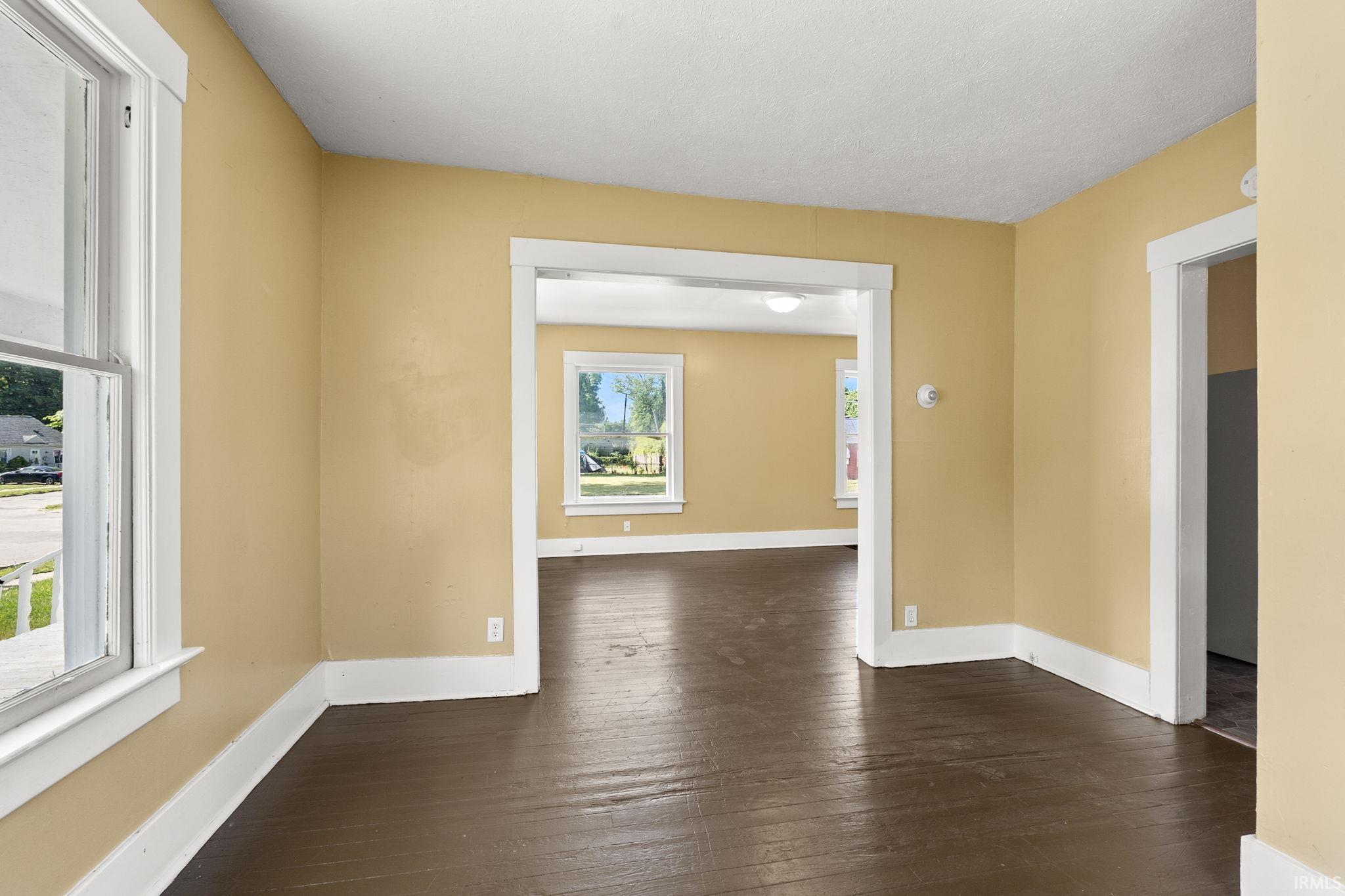 Photo 10 of 3420 Plaza Drive