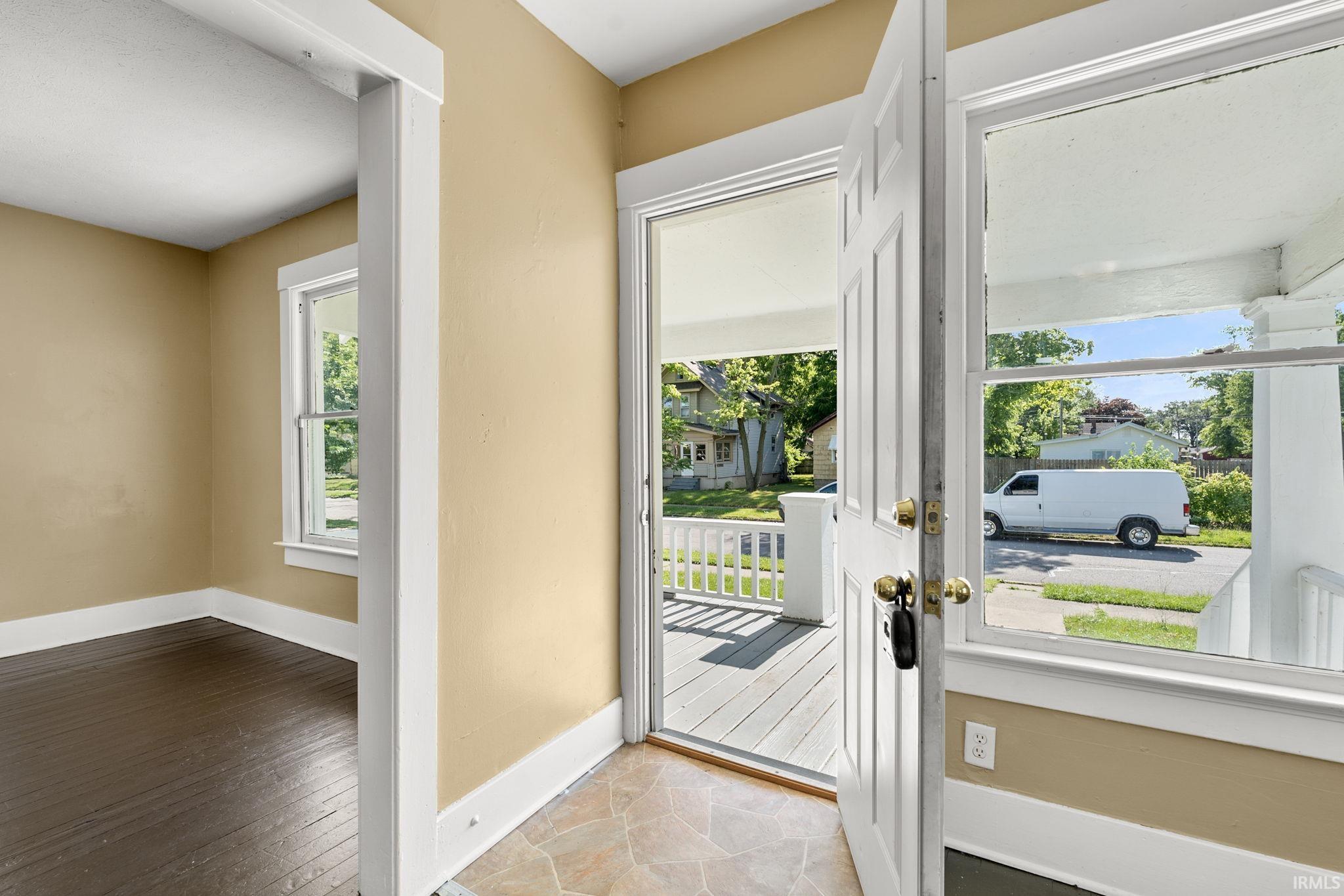 Photo 5 of 3420 Plaza Drive
