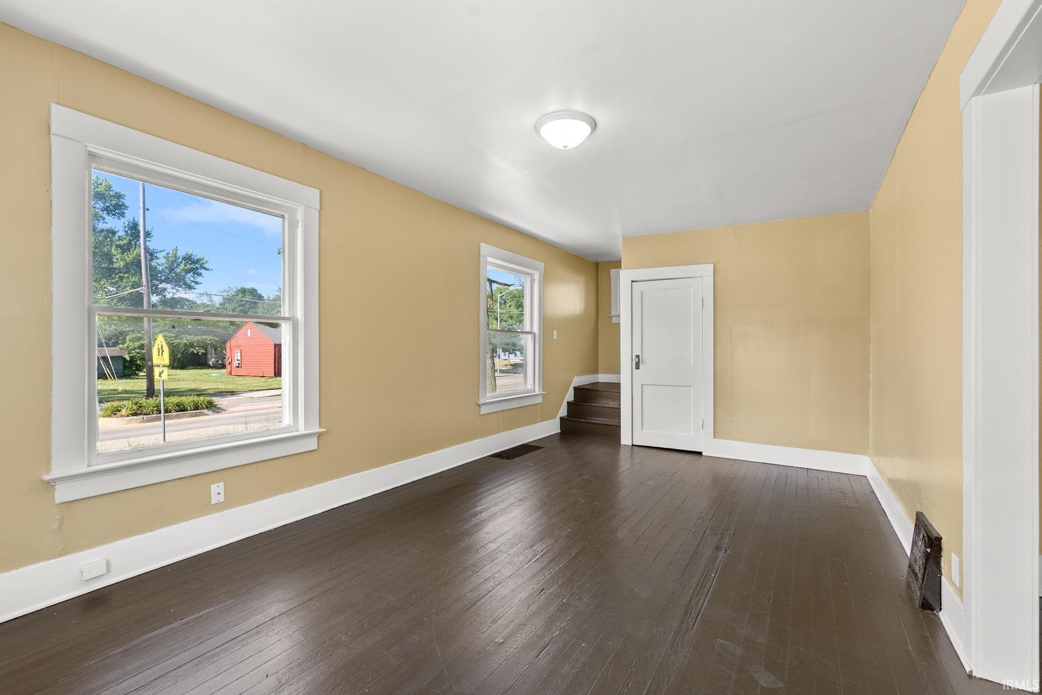 Photo 6 of 3420 Plaza Drive