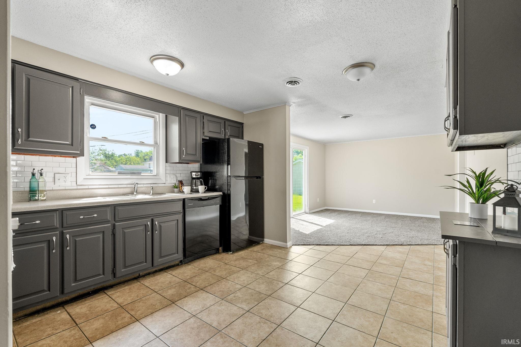Photo 12 of 1816 Montgomery Court